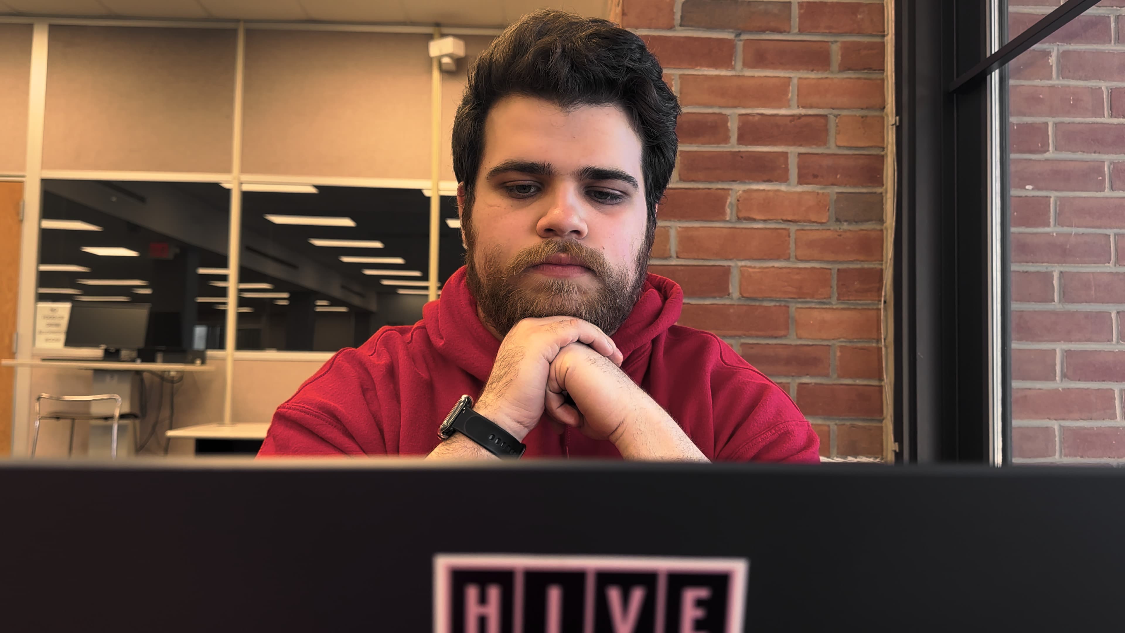 Last Minute backdrop