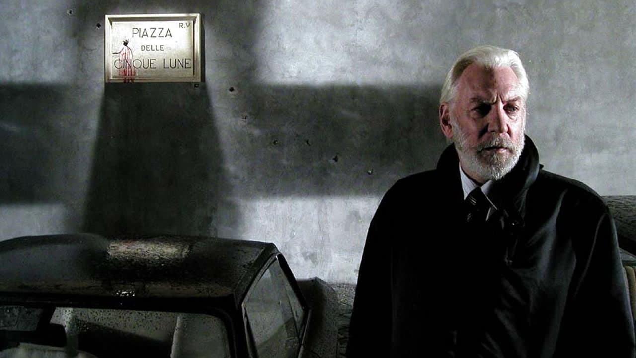 Five Moons Plaza backdrop