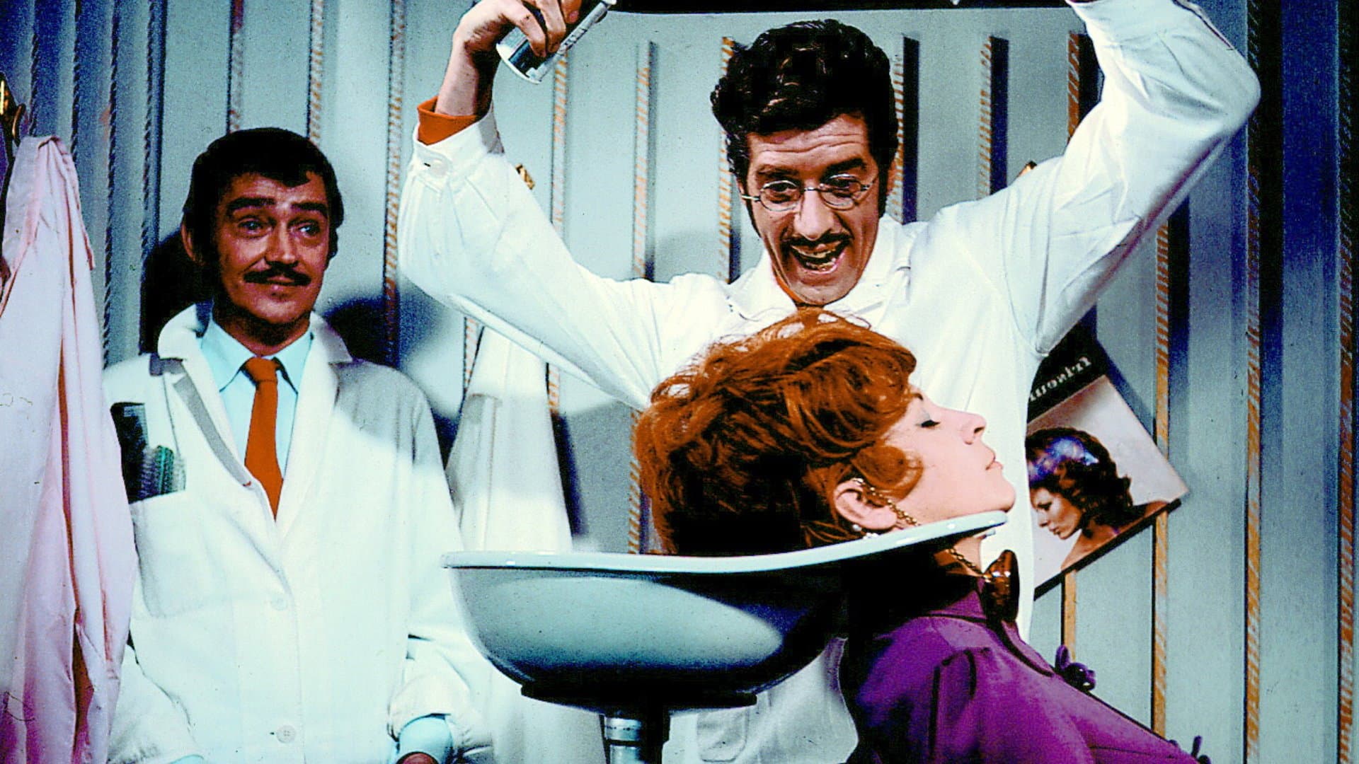 Tante Trude aus Buxtehude backdrop