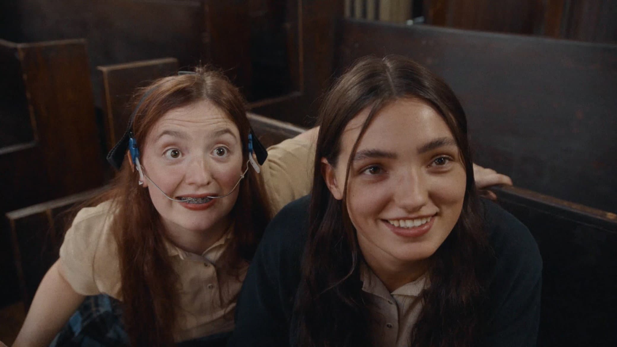 Edie Arnold Is a Loser backdrop