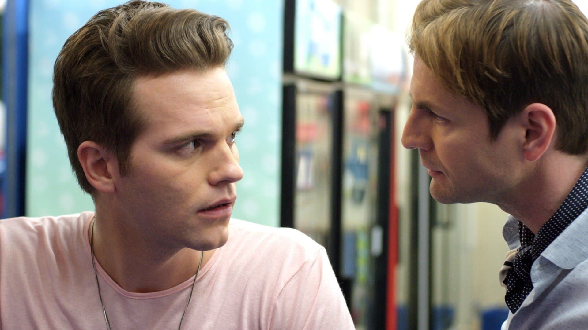 Kiss Me, Kill Me backdrop