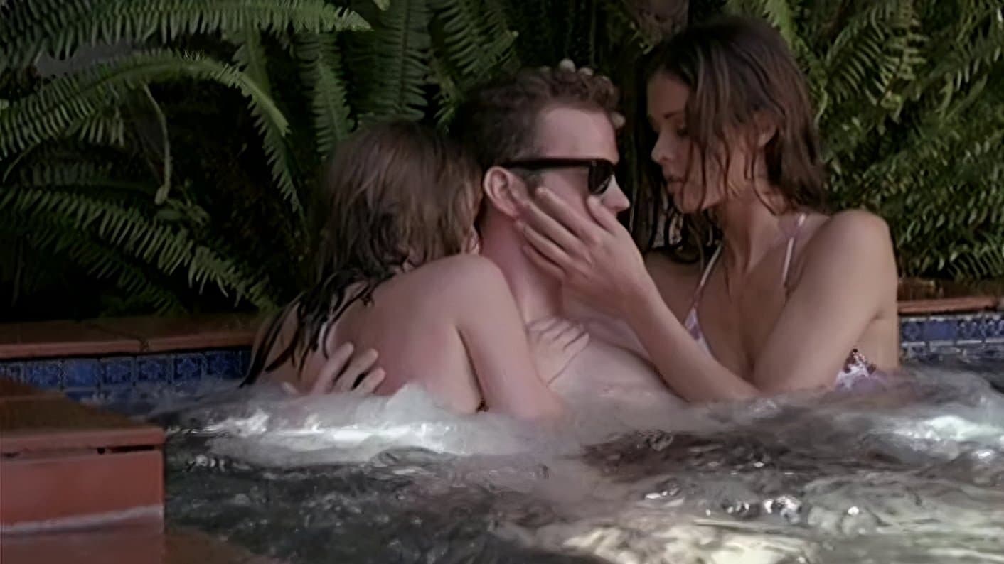 Emmanuelle 2000: Emmanuelle Pie backdrop