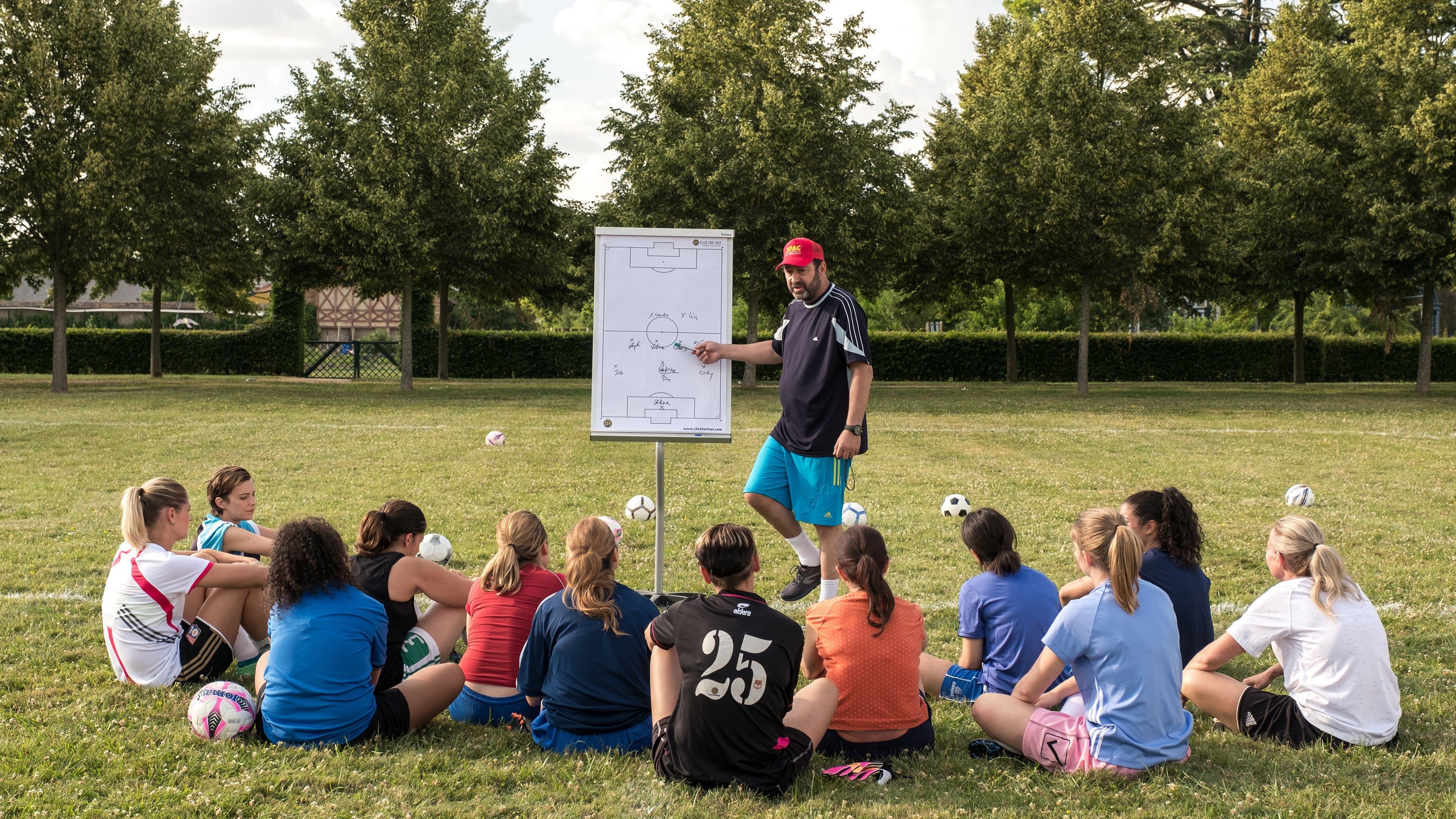 Queens of The Field backdrop
