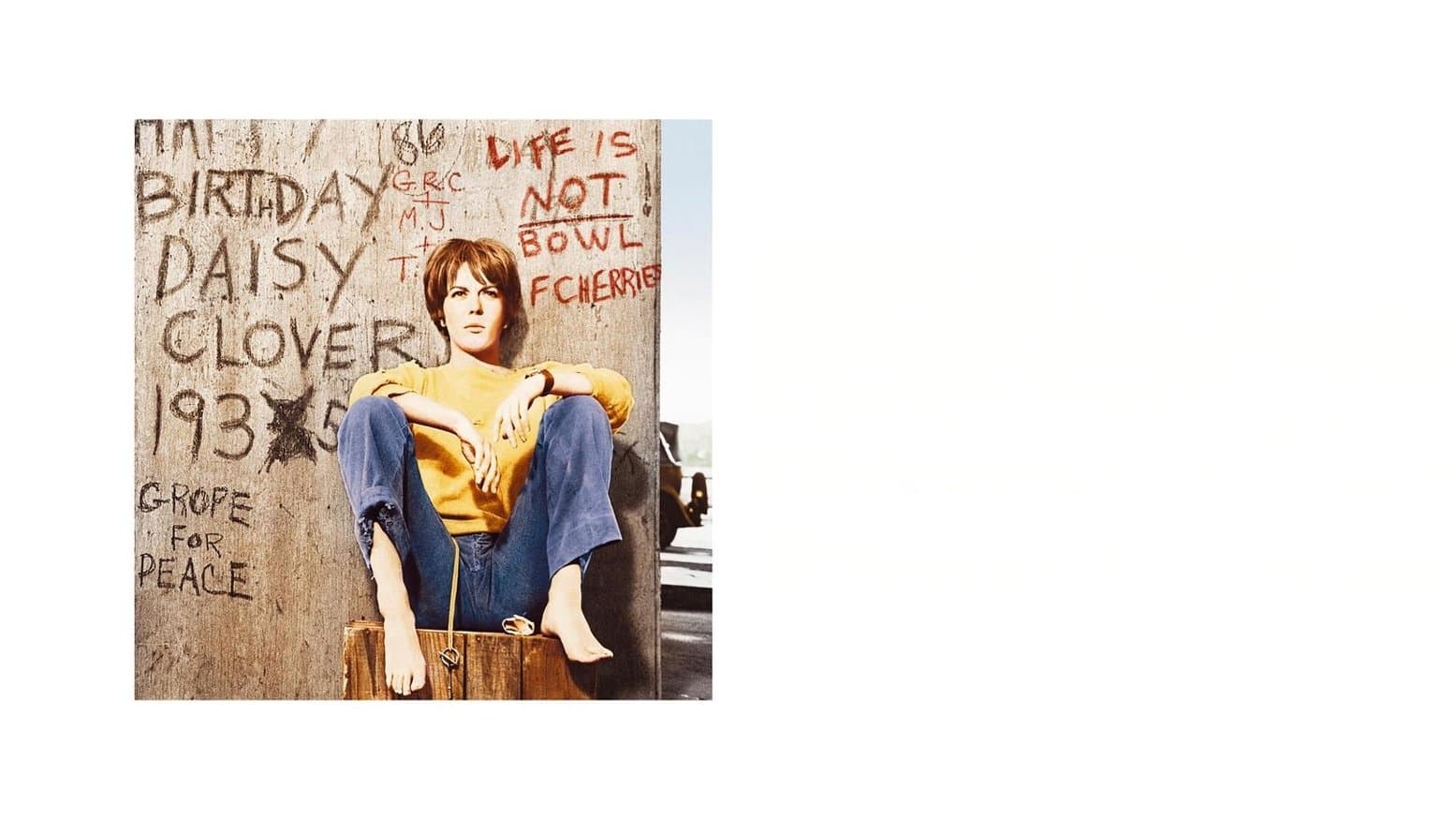 Inside Daisy Clover backdrop