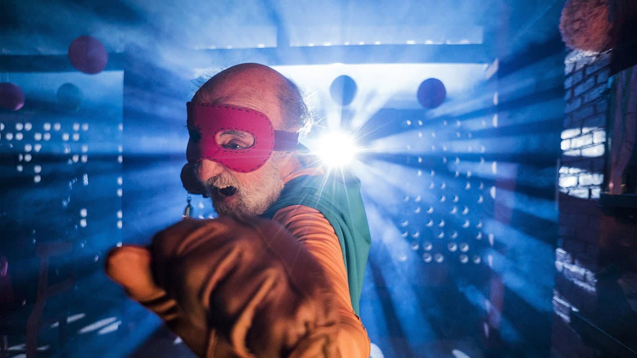 Captain Wits backdrop