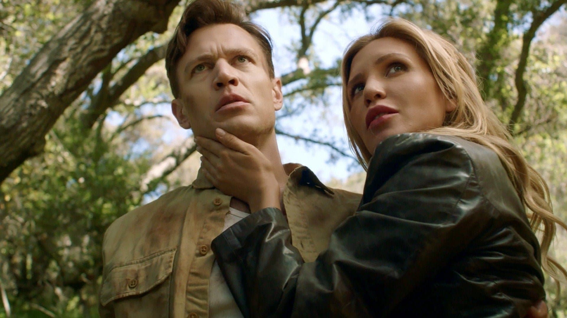 Famous and Fatal backdrop