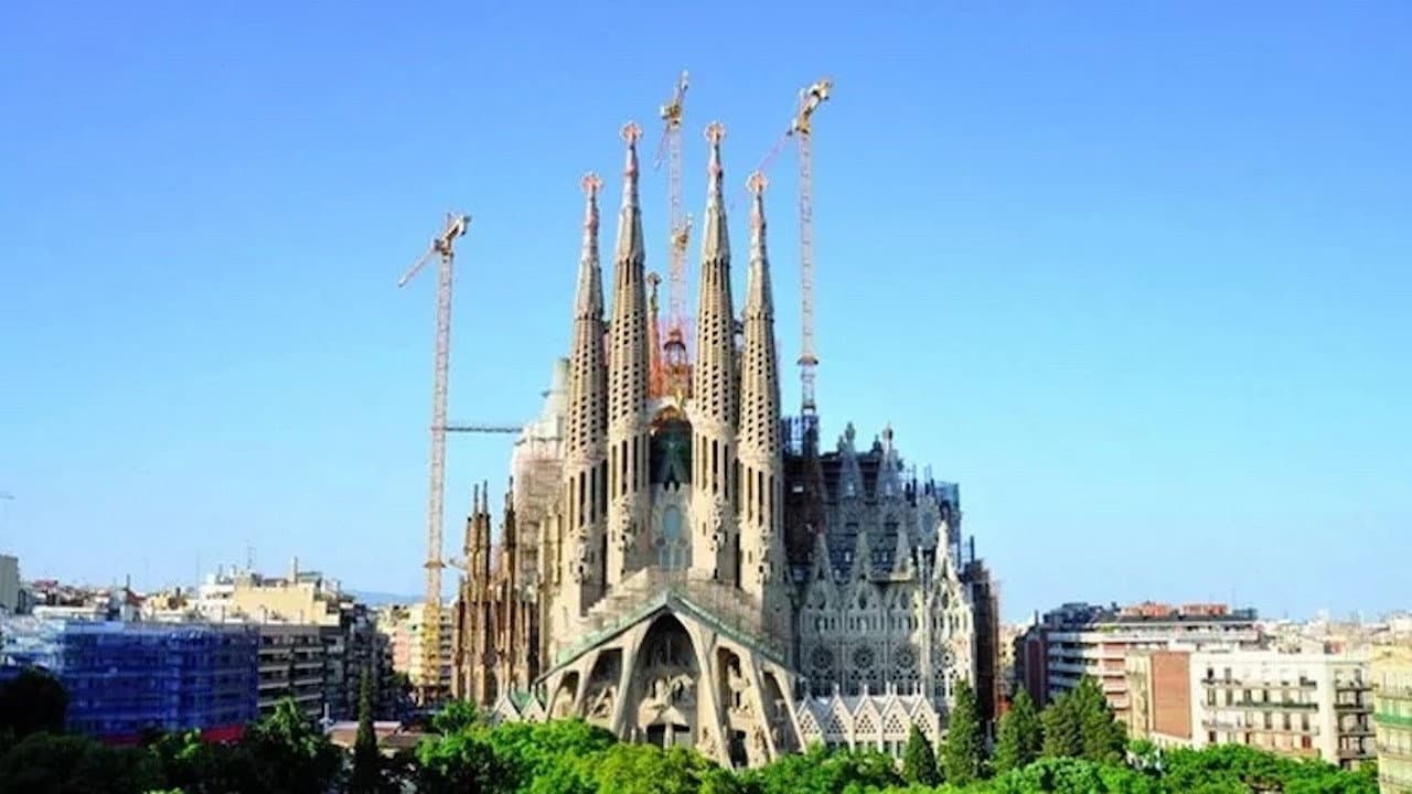 SAGRADA: El misteri de la creació backdrop