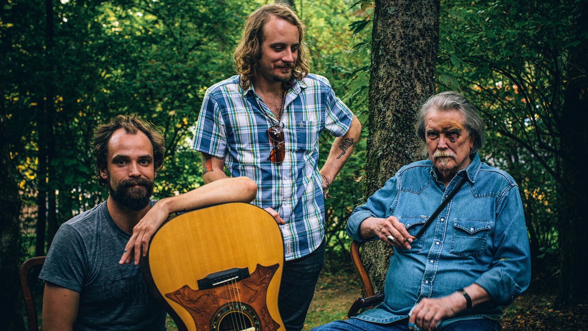 Heartworn Highways Revisited backdrop