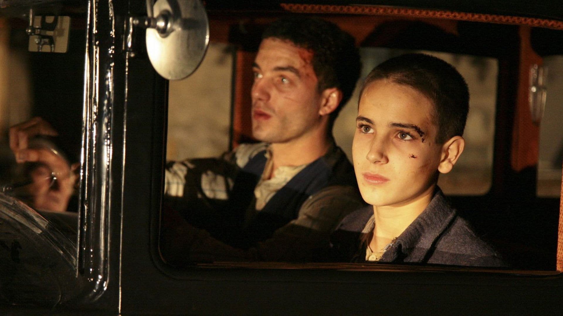 Behind the Walls backdrop