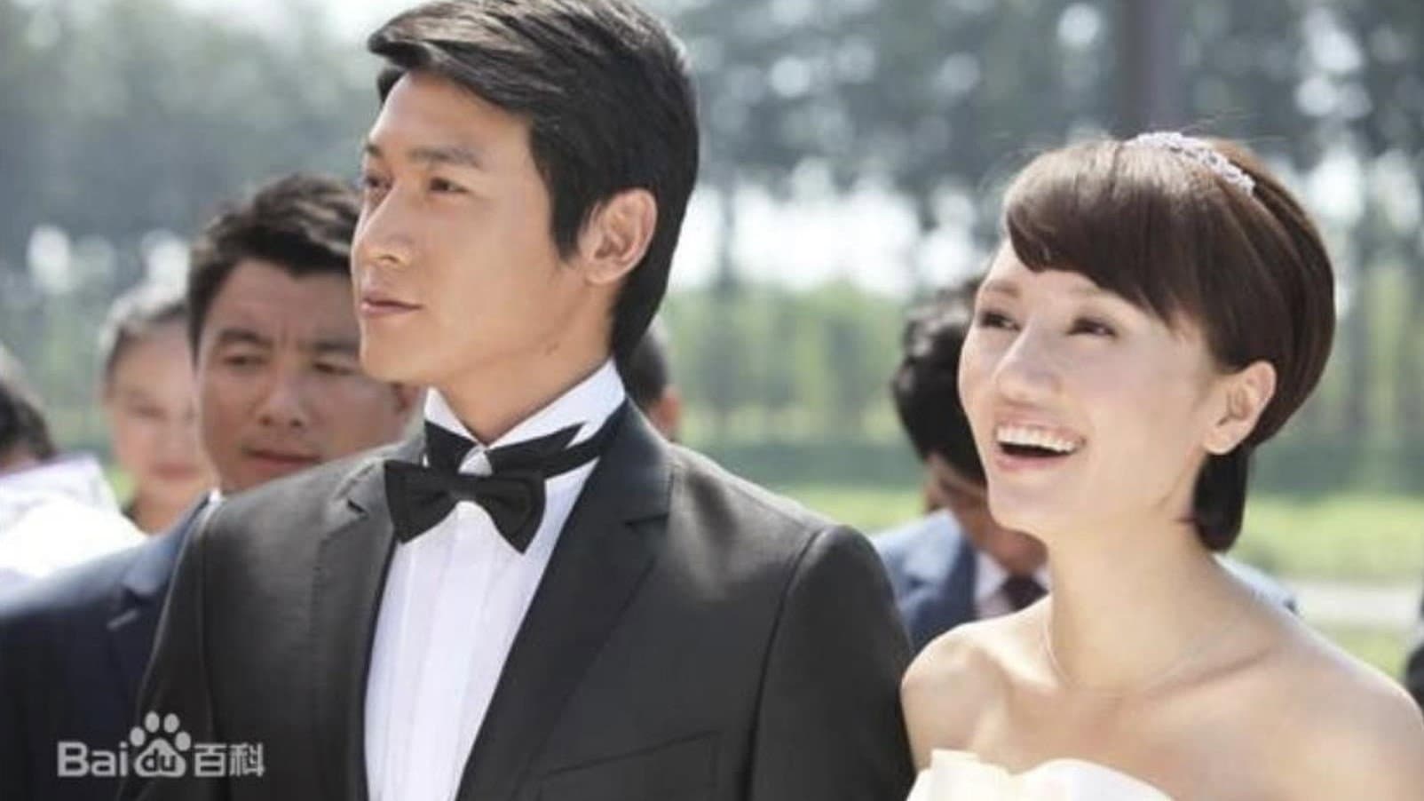 My Ex-Wife's Wedding backdrop