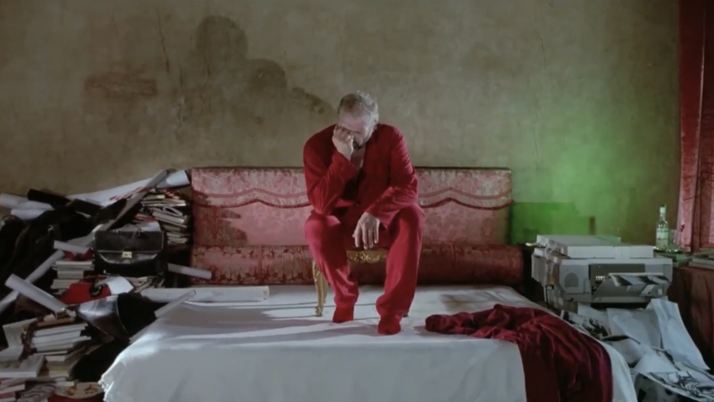 The Belly of an Architect backdrop