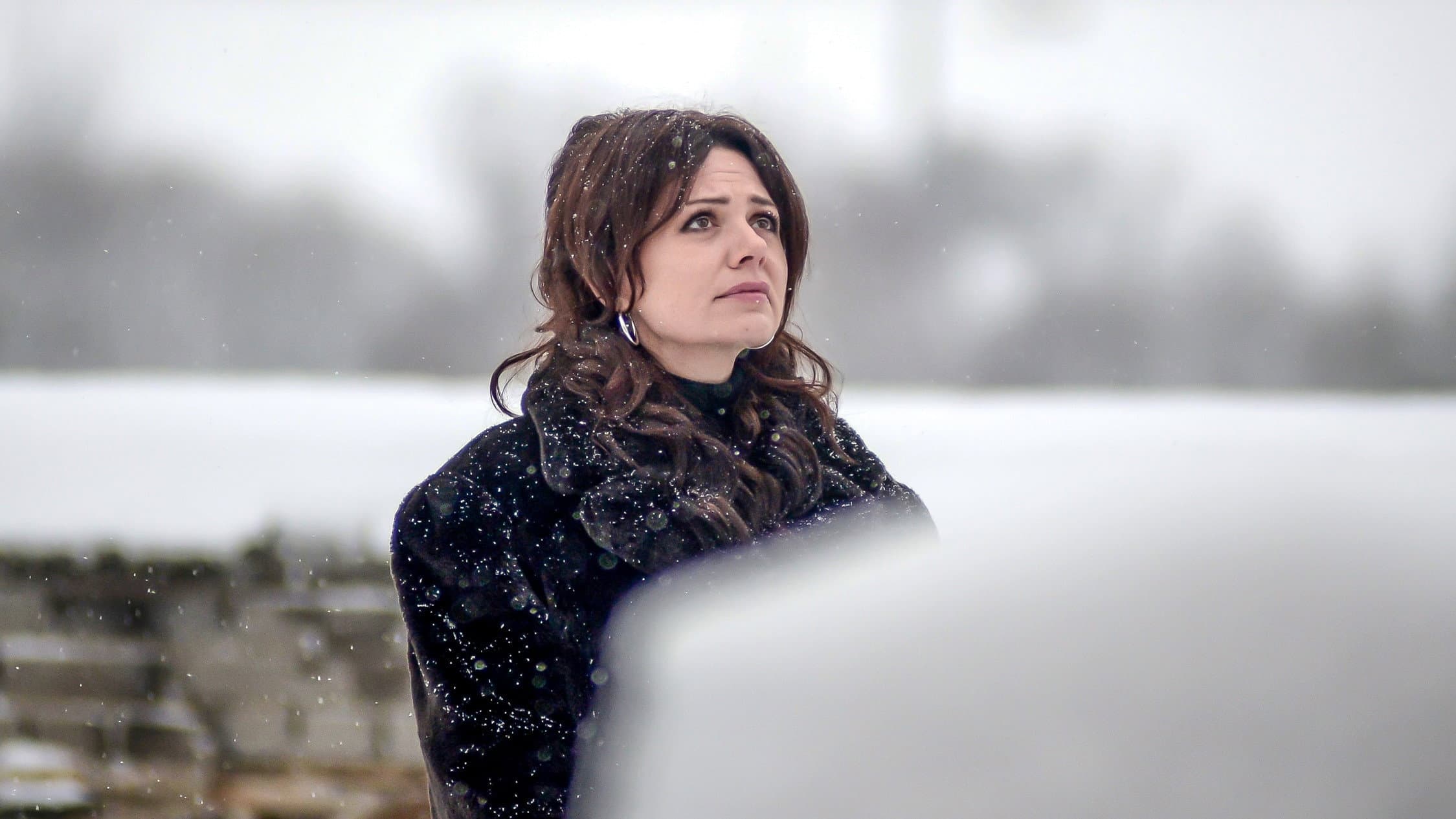 Mr. and Mrs. Stodola backdrop