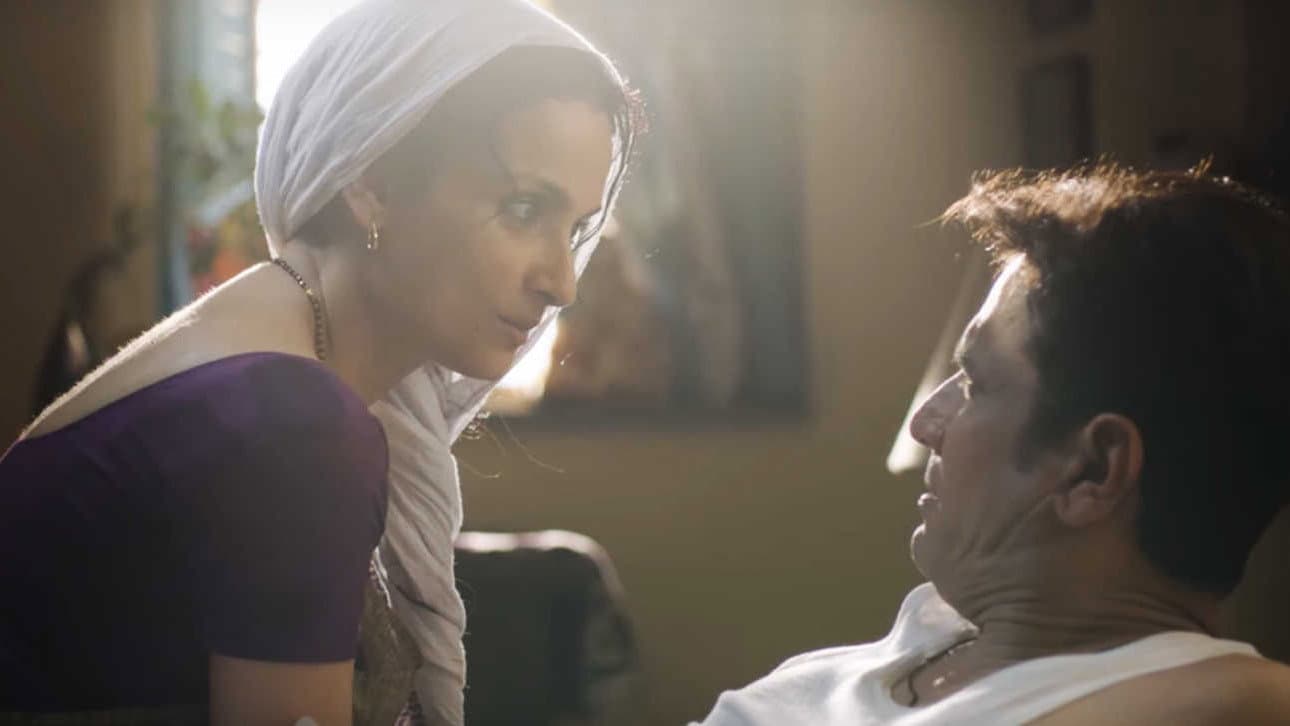 Dombivli Return backdrop