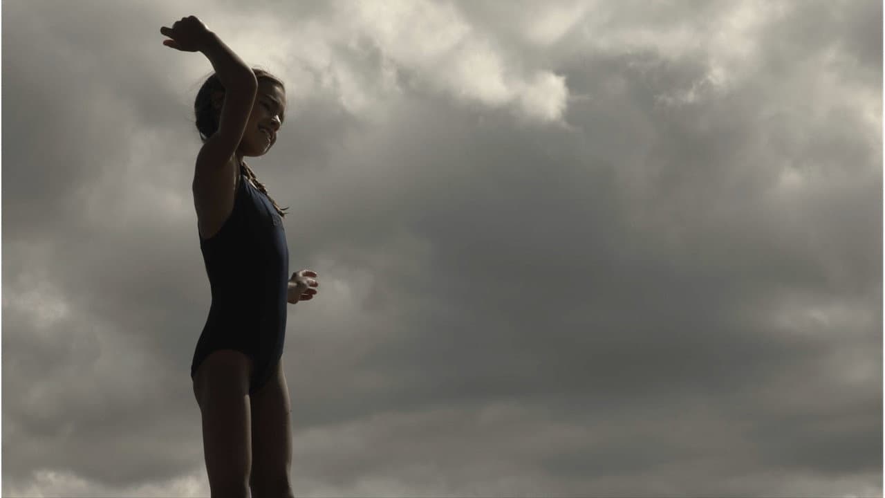 Emilia Nada backdrop