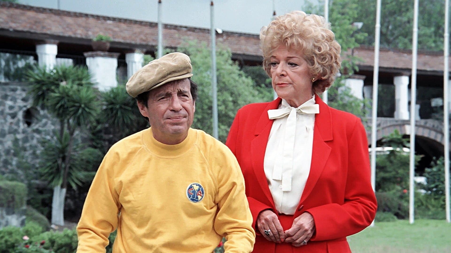 El Chanfle 2 backdrop