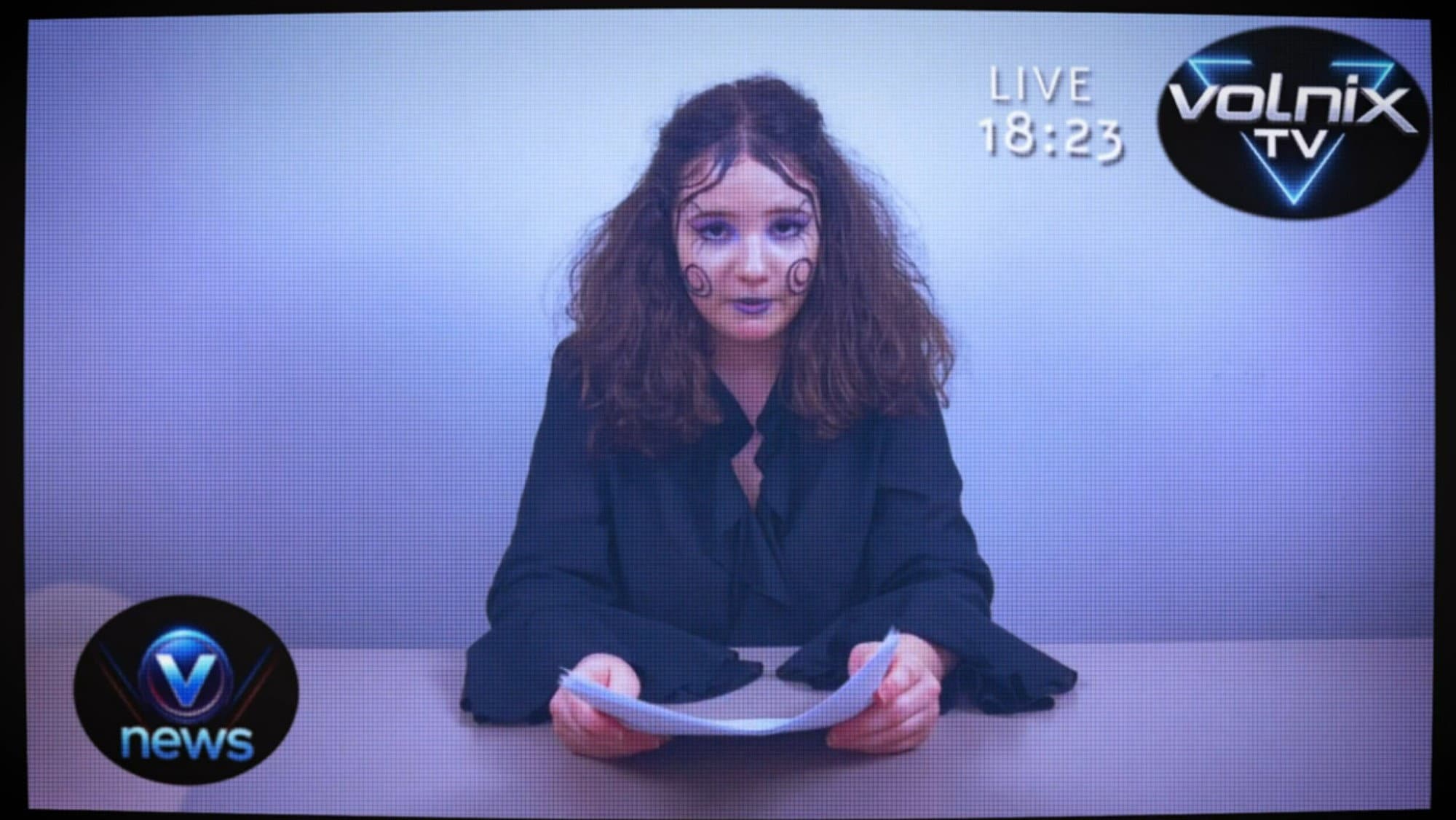 VR: Real life backdrop