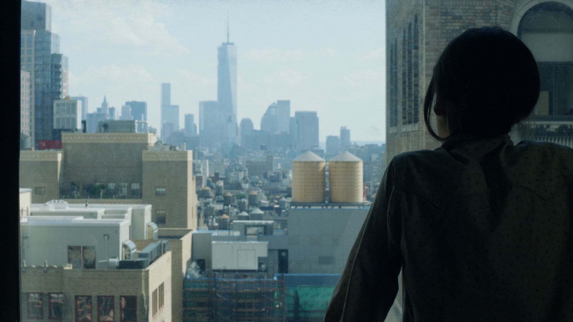 She's Lost Control backdrop