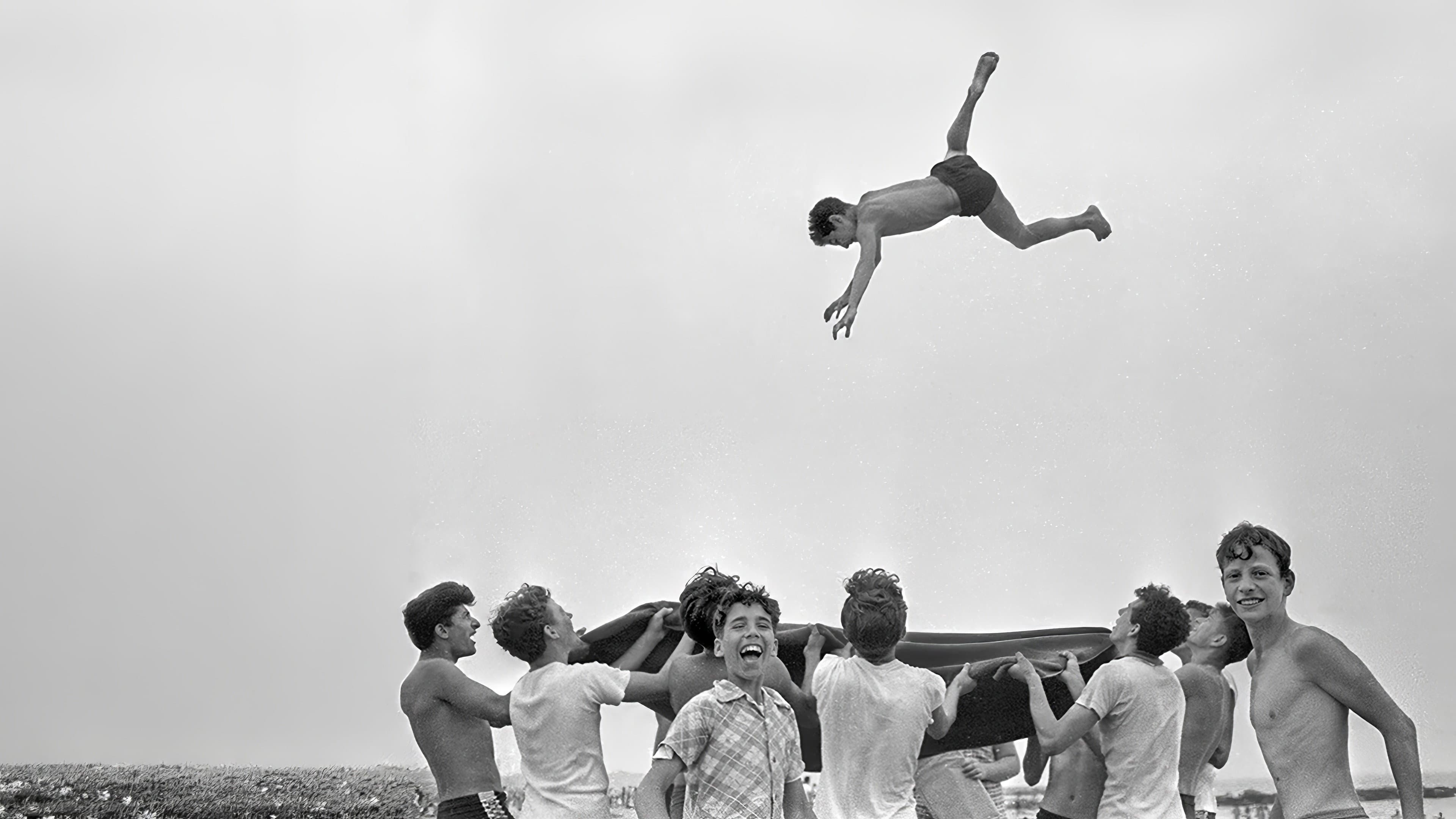 Last Stop Coney Island: The Life and Photography of Harold Feinstein backdrop
