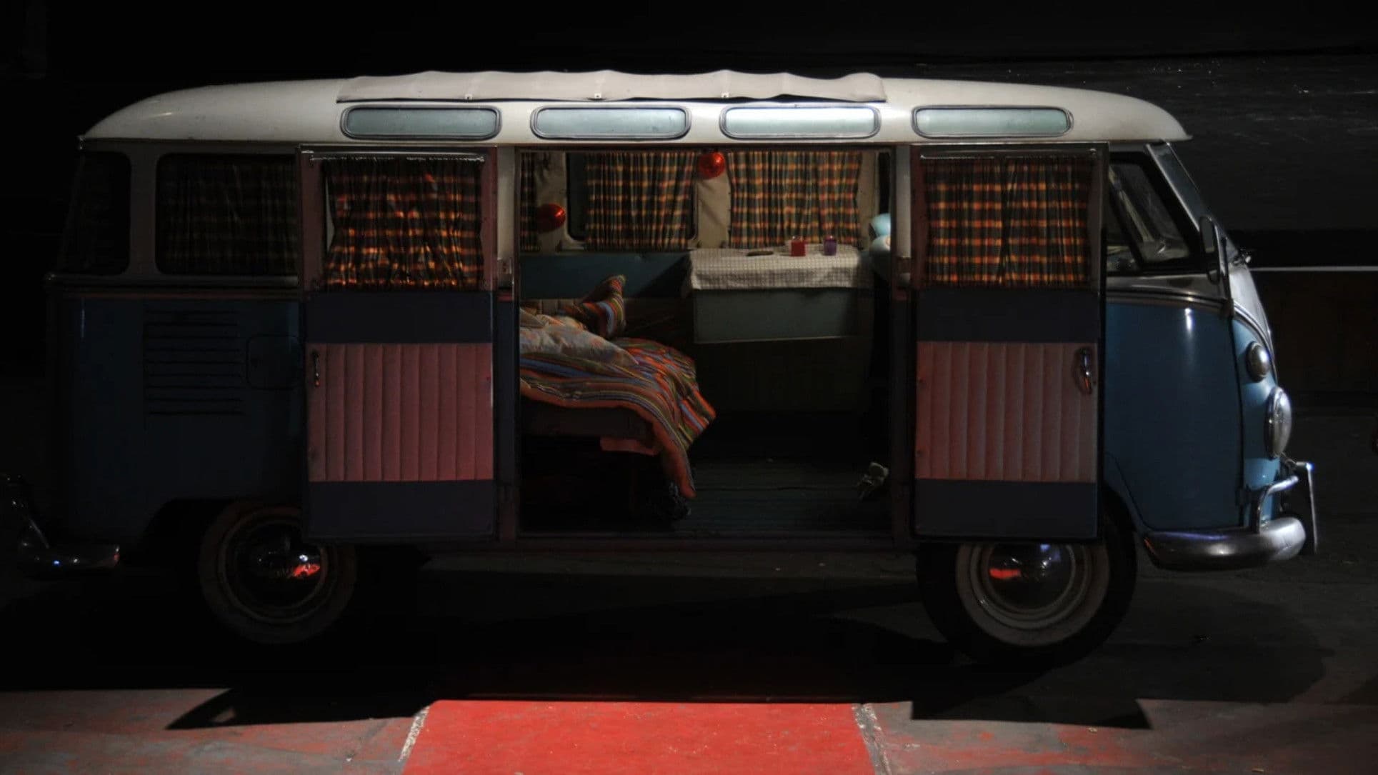 Stop and Go backdrop