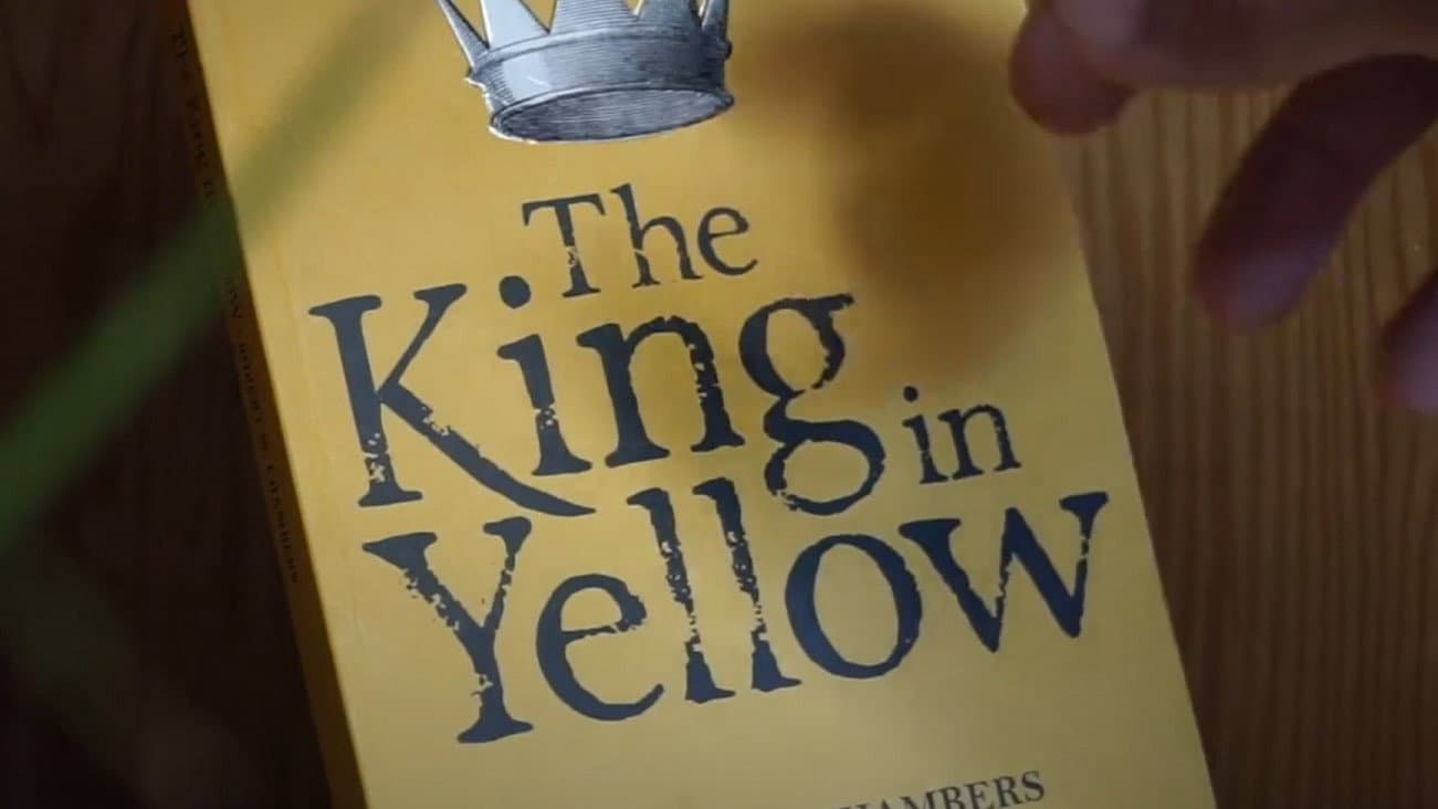 The King In Yellow backdrop