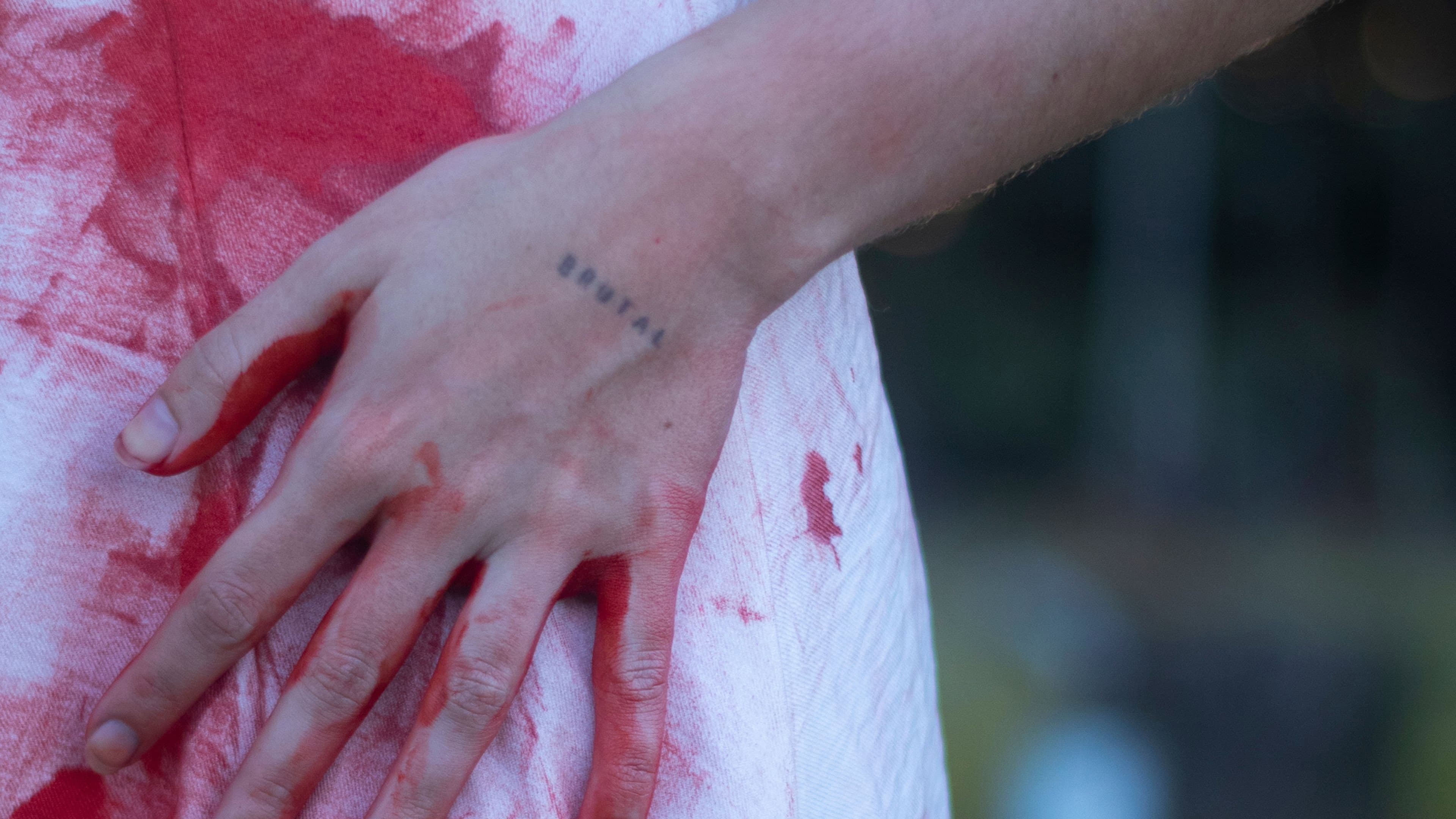 Pequenos Vermes Escarlates backdrop