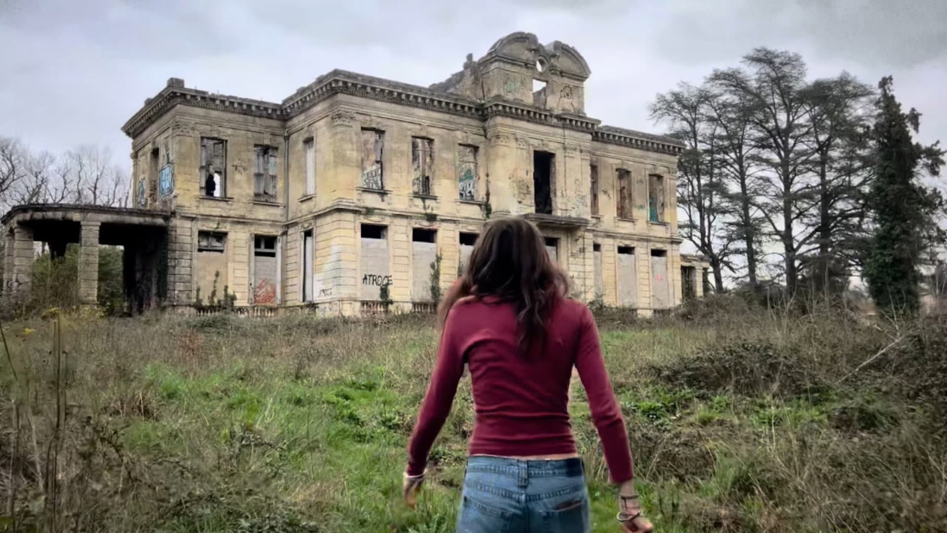 Si Vivaient les Ombres backdrop