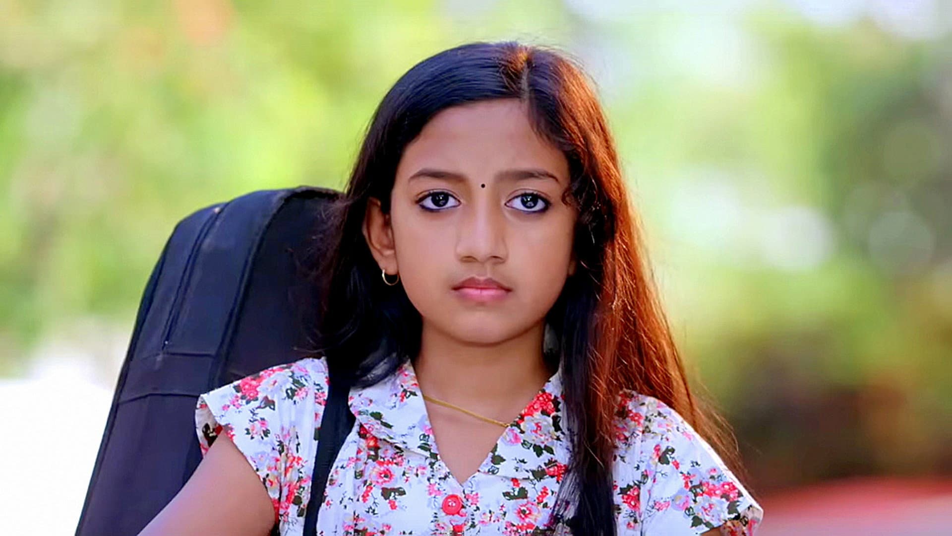 Utharam Parayathe... backdrop