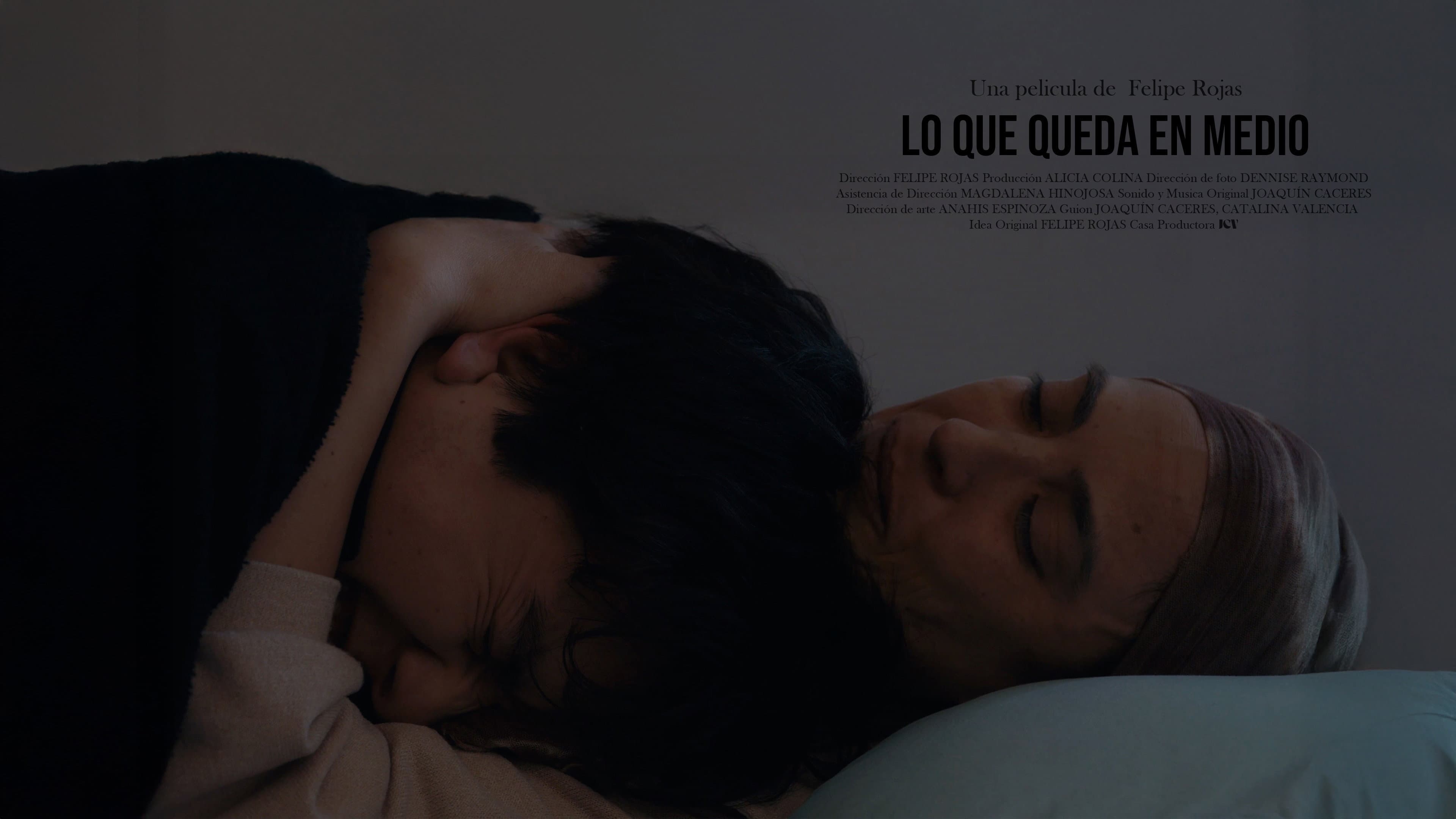 LO QUE QUEDA EN MEDIO backdrop