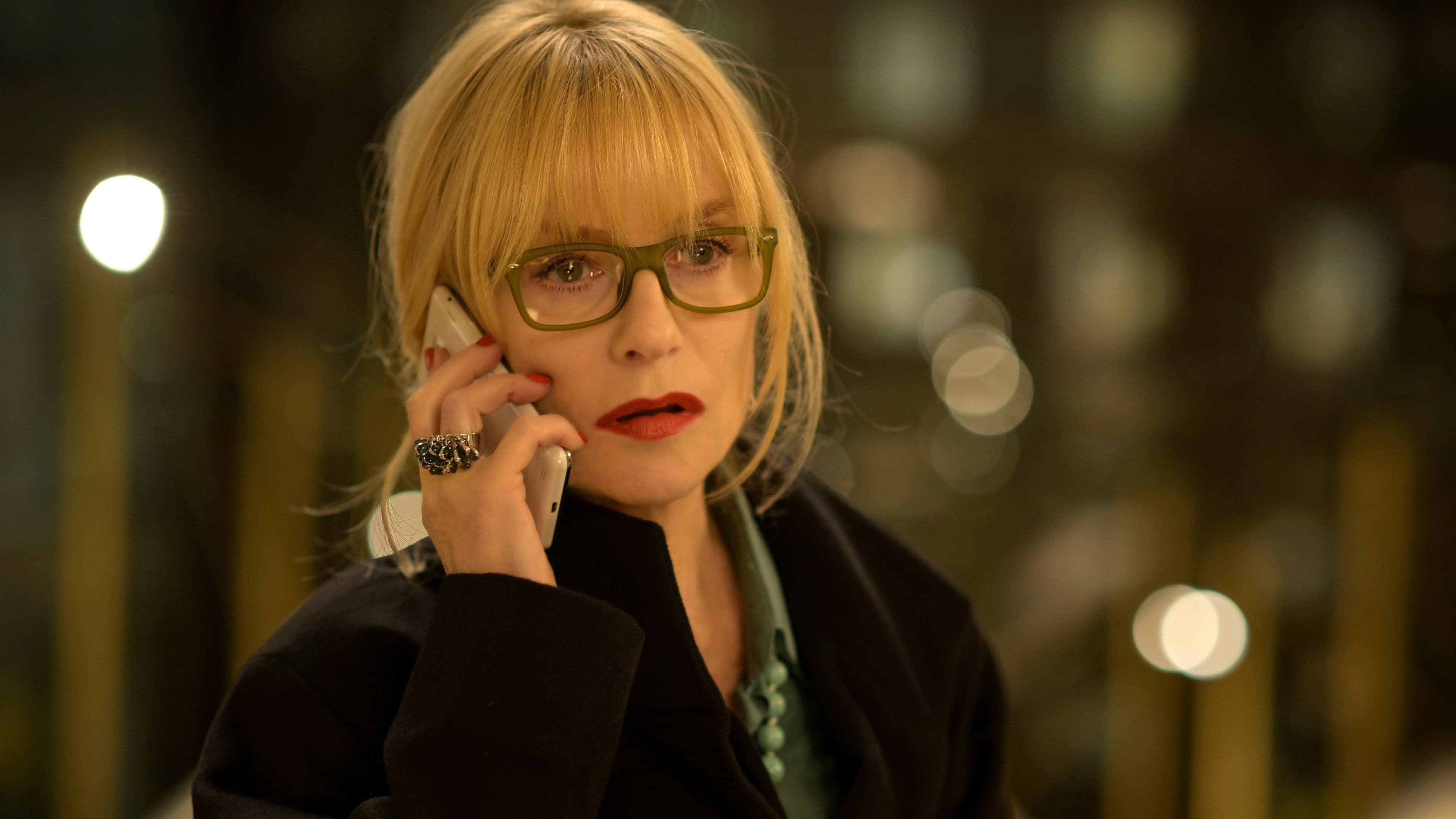 La Syndicaliste backdrop