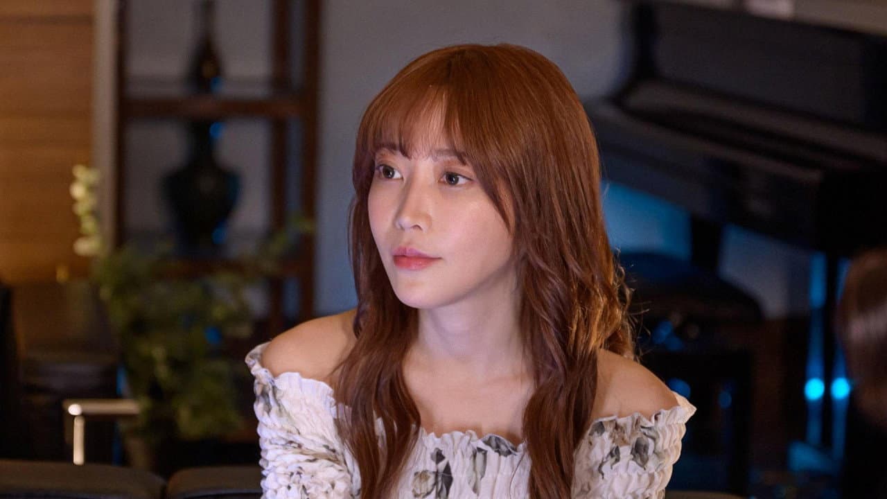 Confession of a Woman: Reiko backdrop