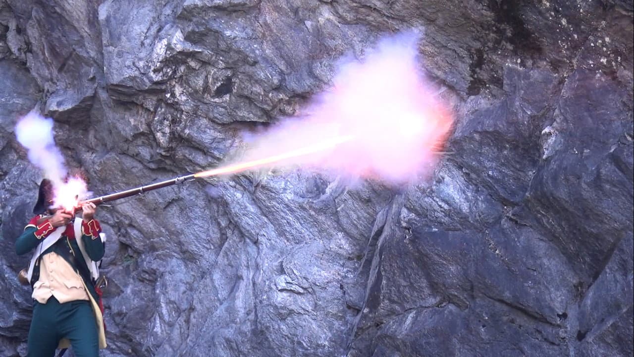 Non è mai Passato backdrop