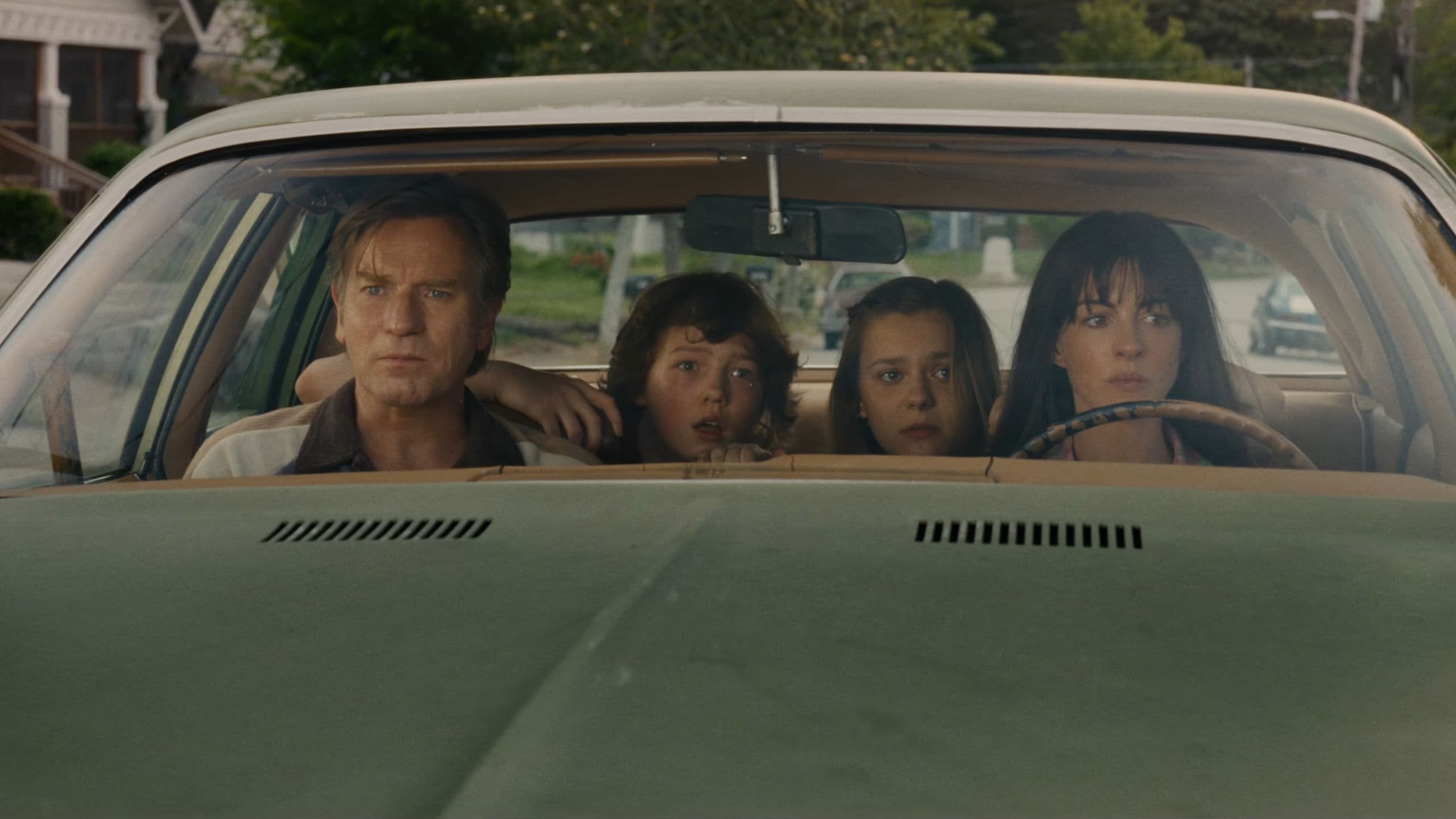 The End of Oak Street backdrop