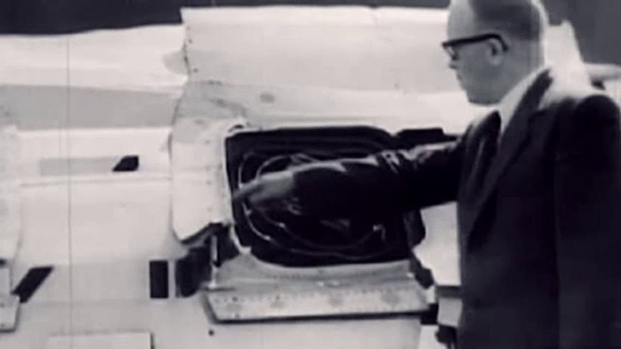 Comet: A Great British Air Disaster backdrop