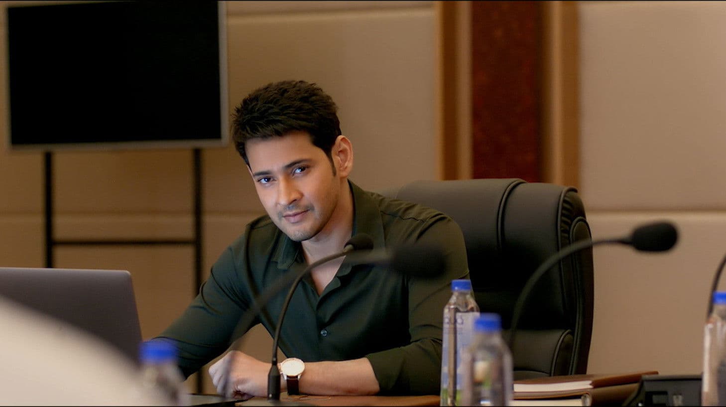 Bharat Ane Nenu backdrop