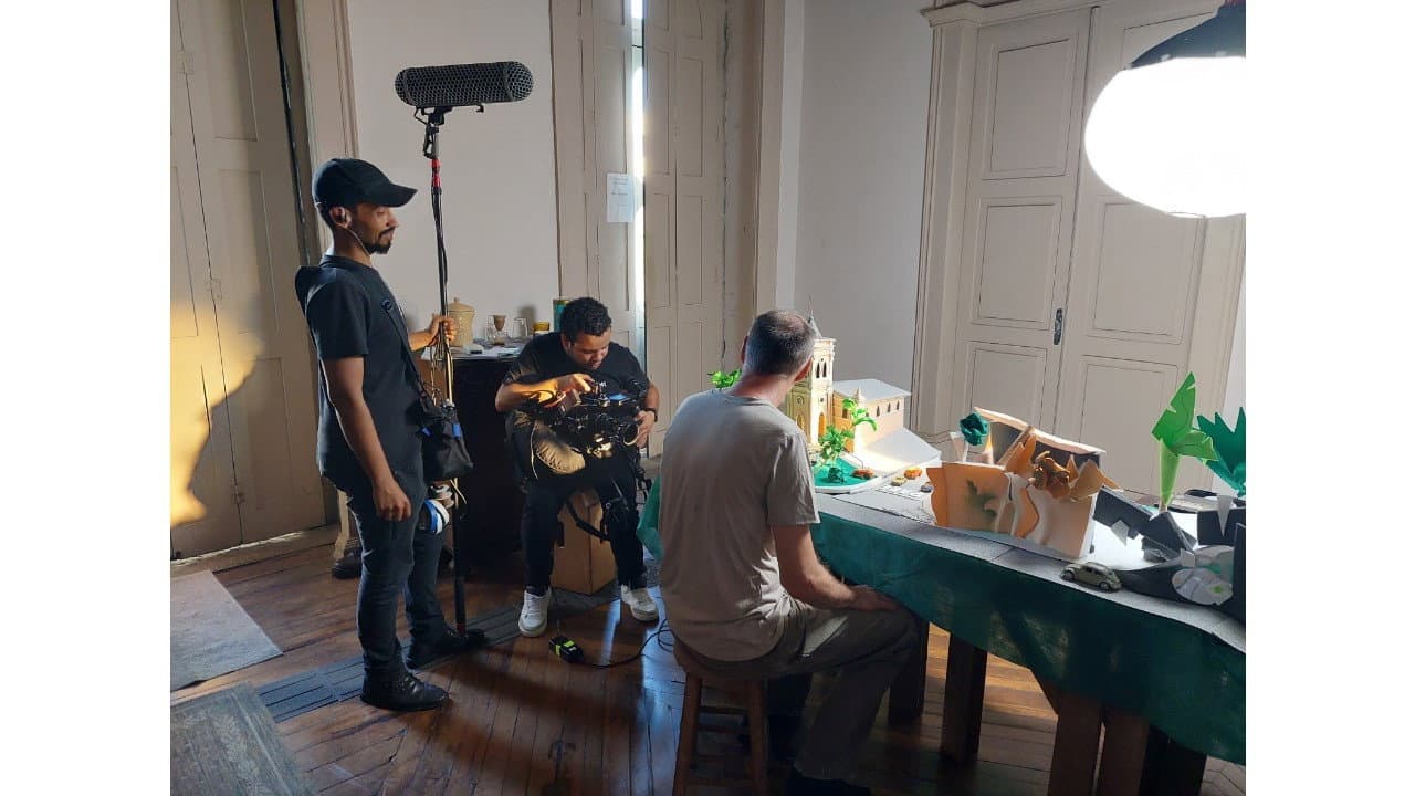 Fuga de Kairós backdrop