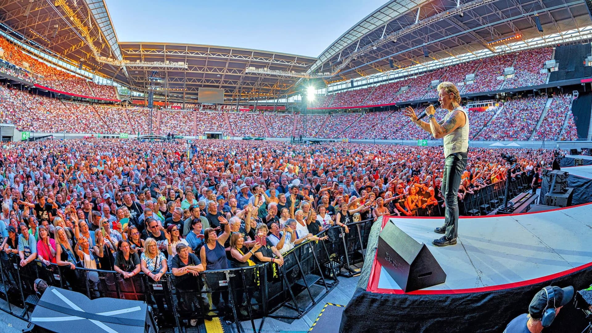 Peter Maffay: We Love Rock'n'Roll backdrop