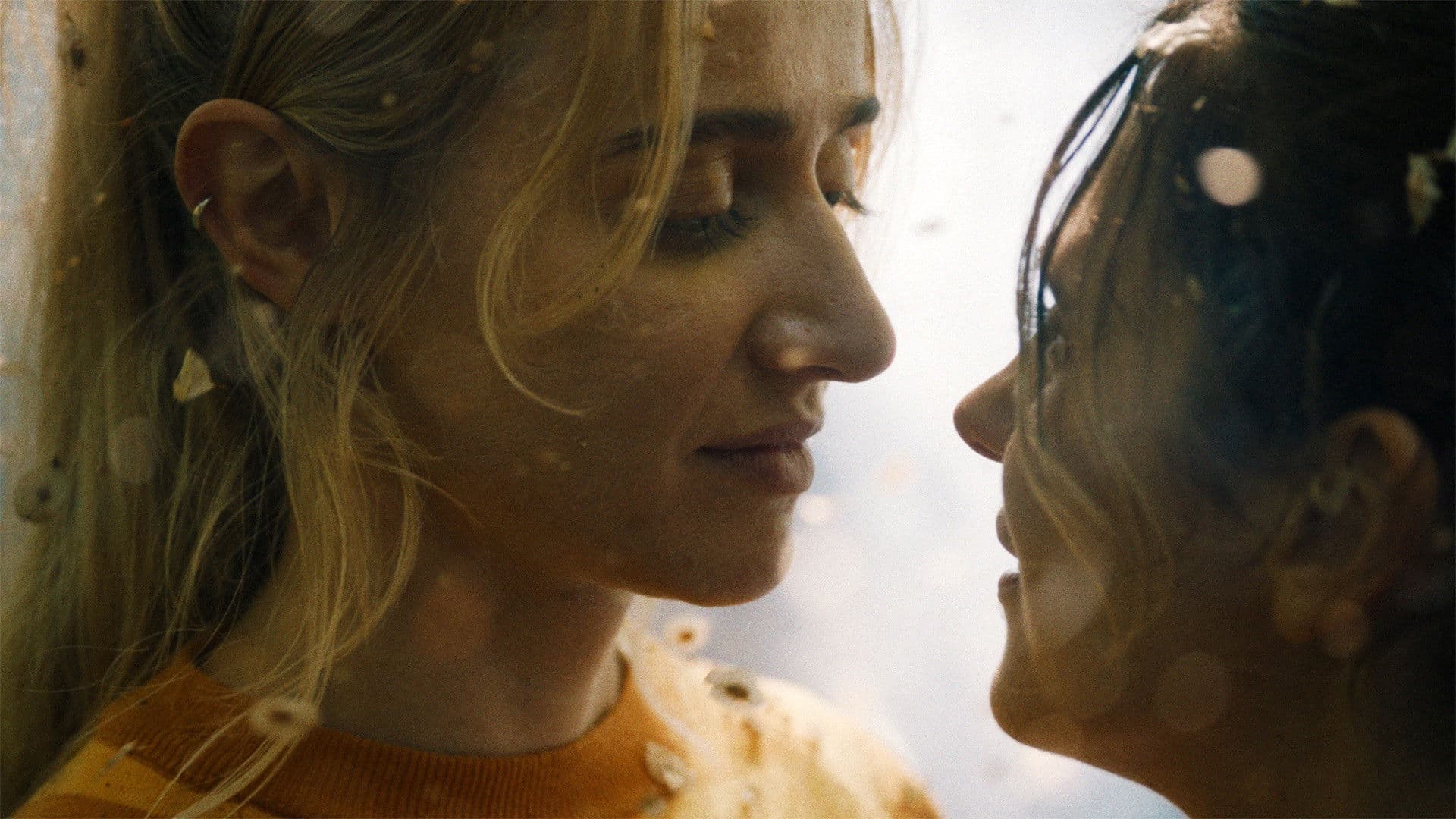 Explosions in the Heart backdrop