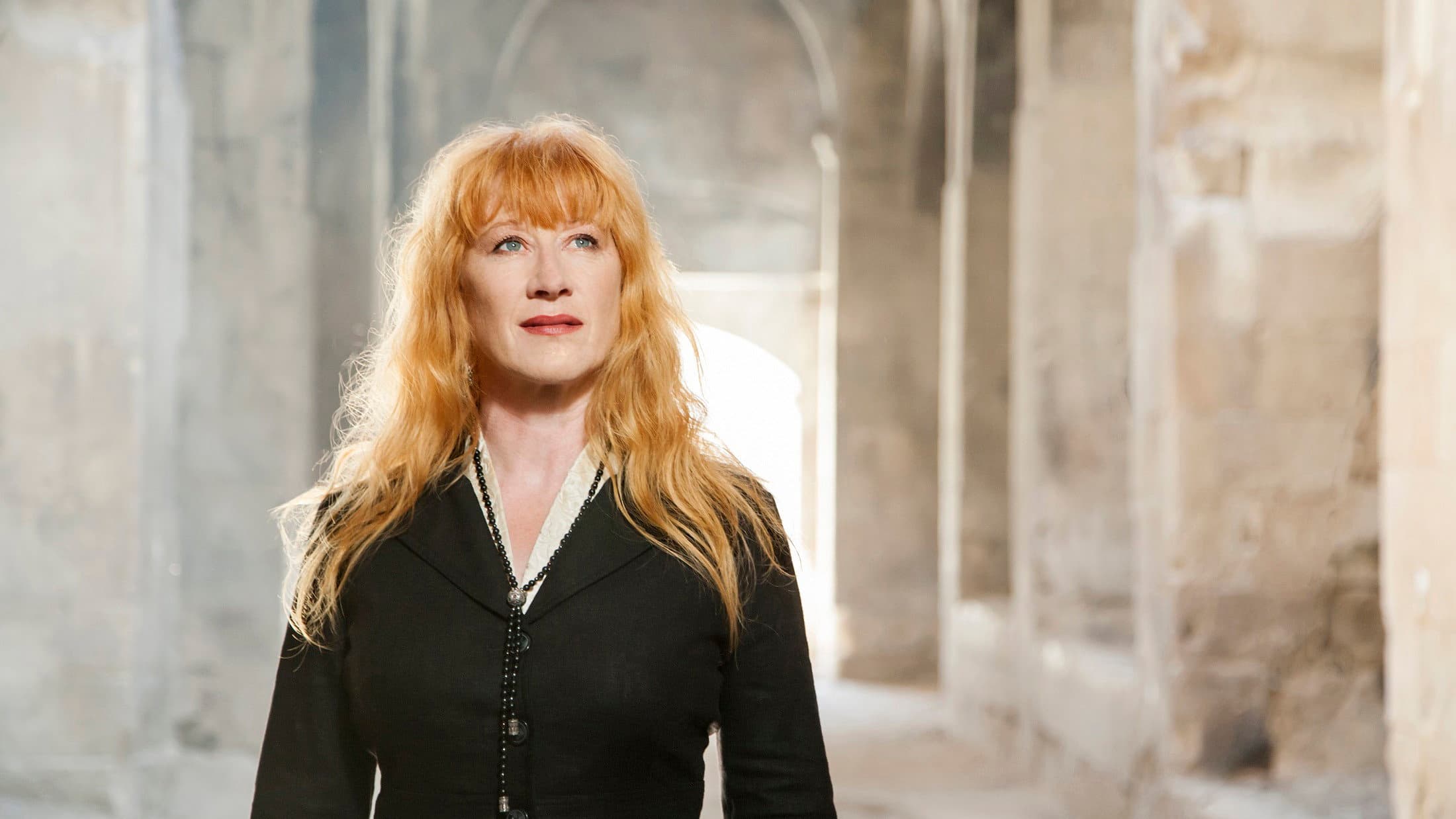 Loreena McKennitt: Nights from the Alhambra backdrop