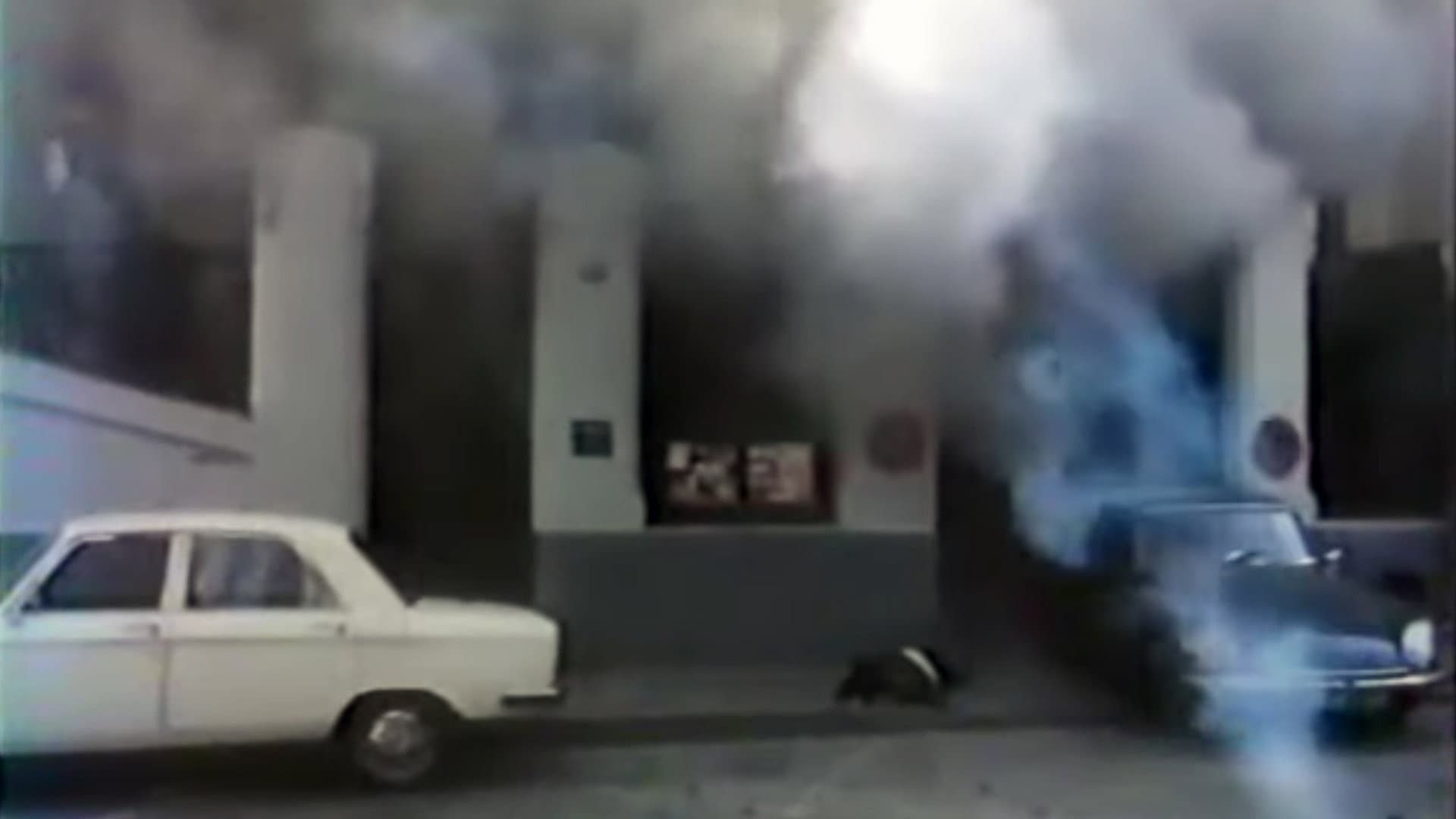 Autopsie d’un complot backdrop