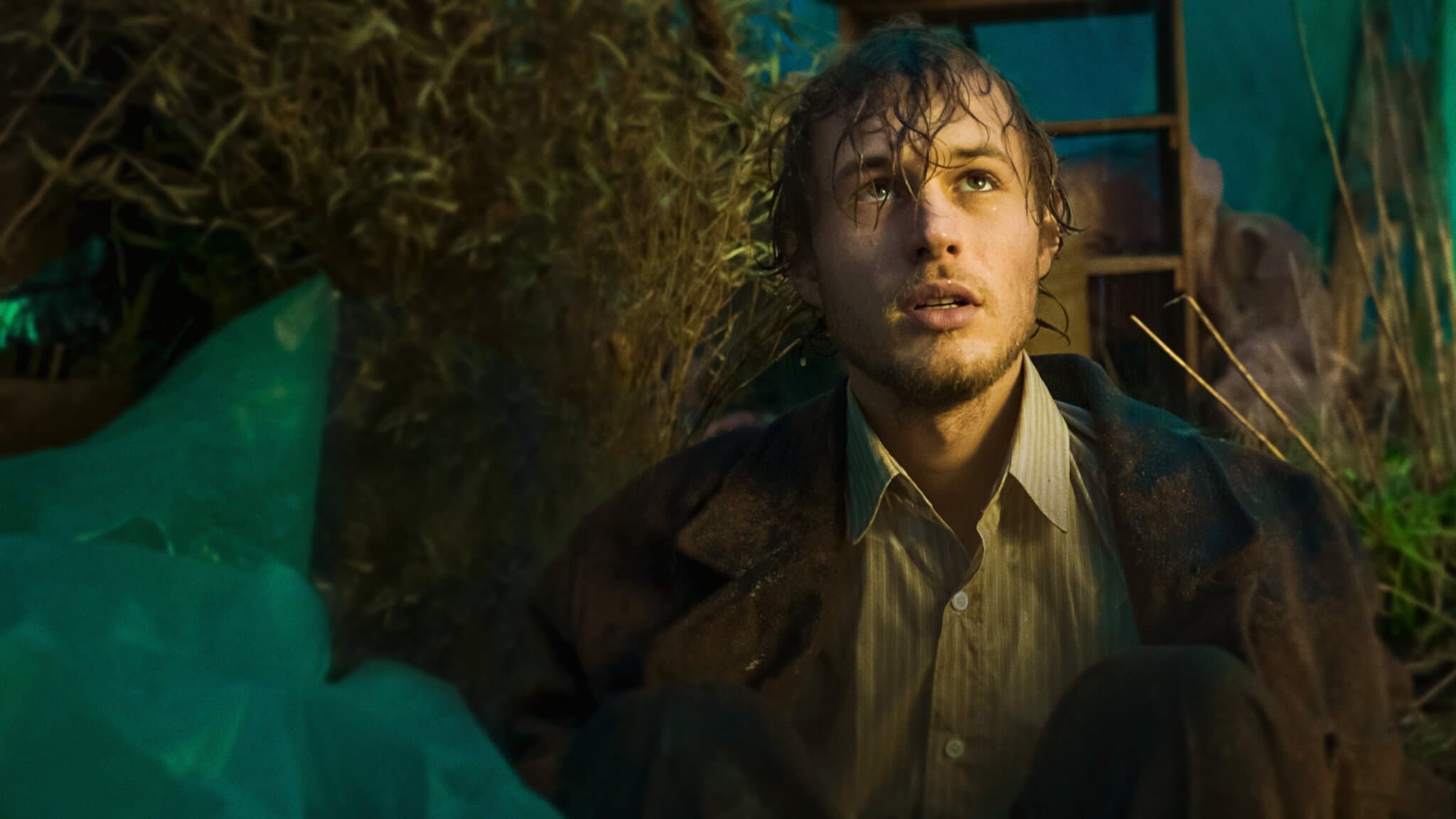 The Perfumier backdrop