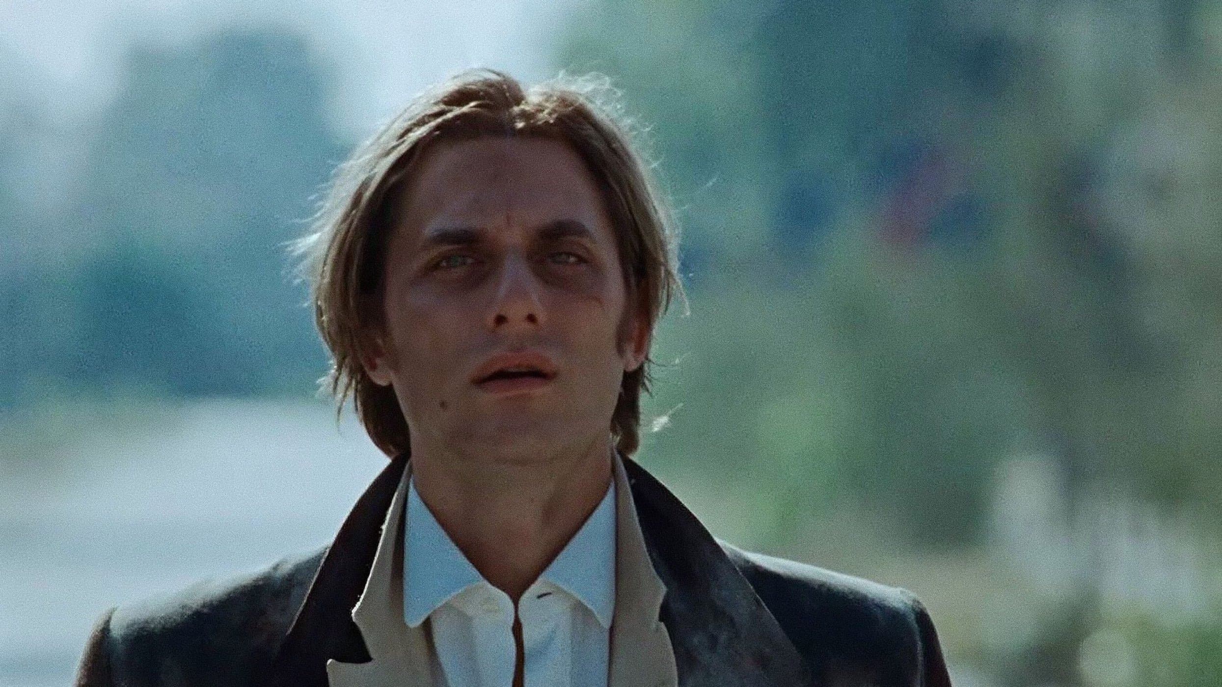 Martin Eden backdrop