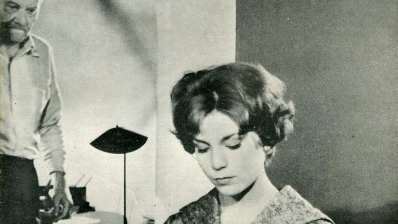 Le Bel Âge backdrop