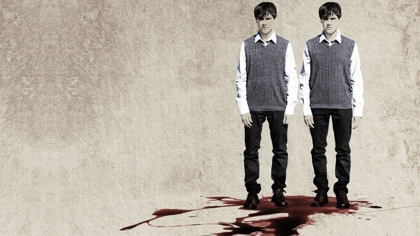 Seconds Apart backdrop