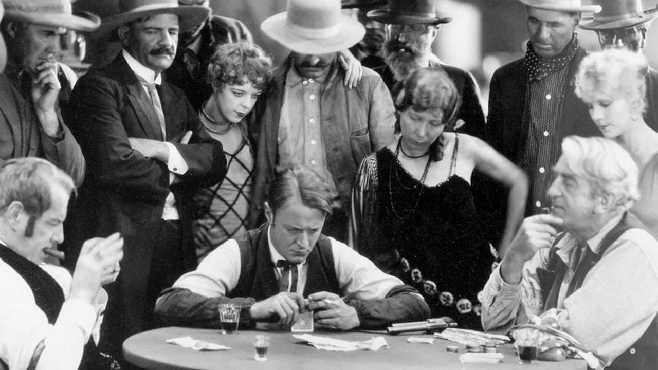 Under the Tonto Rim backdrop