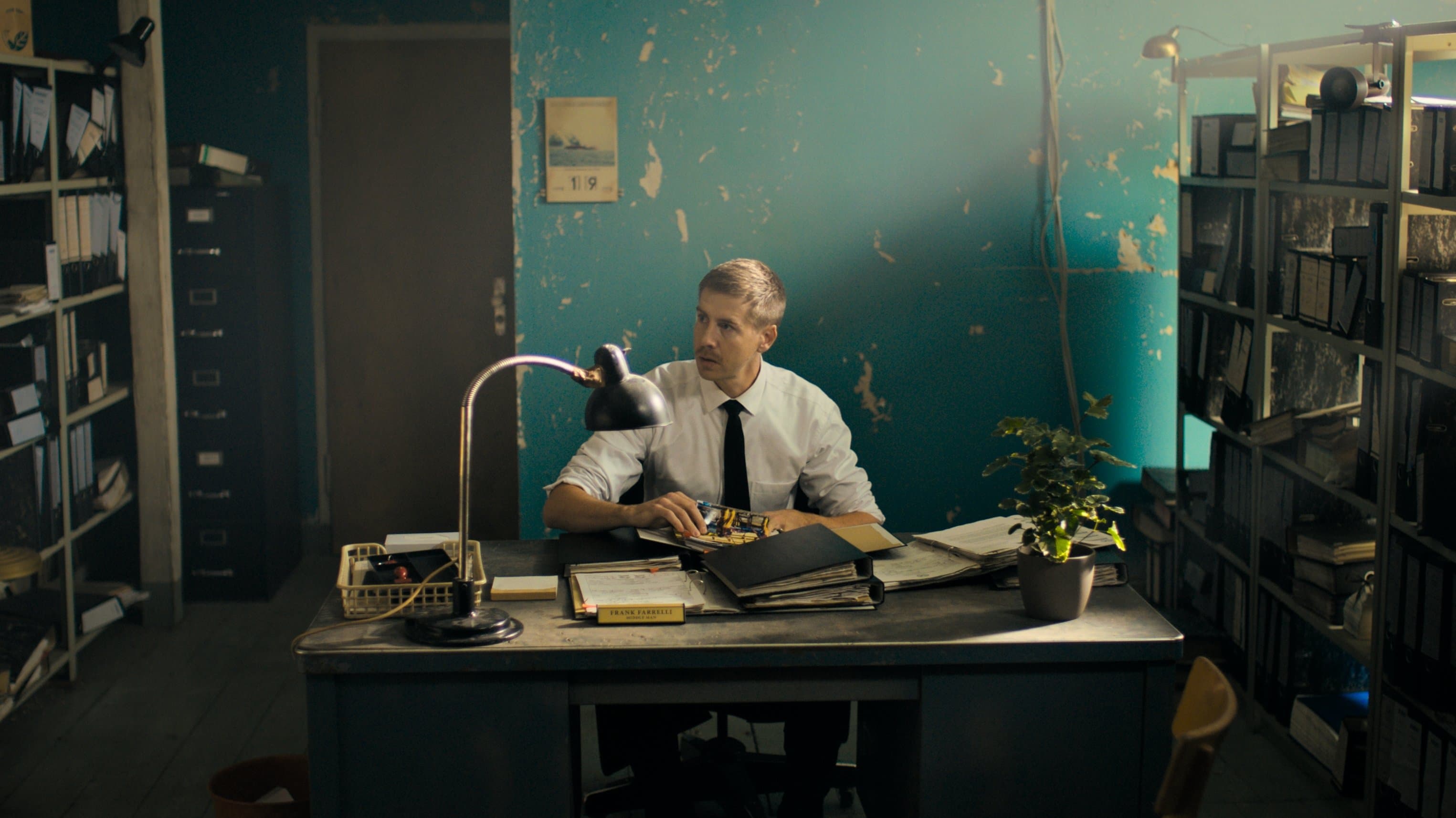 The Middle Man backdrop