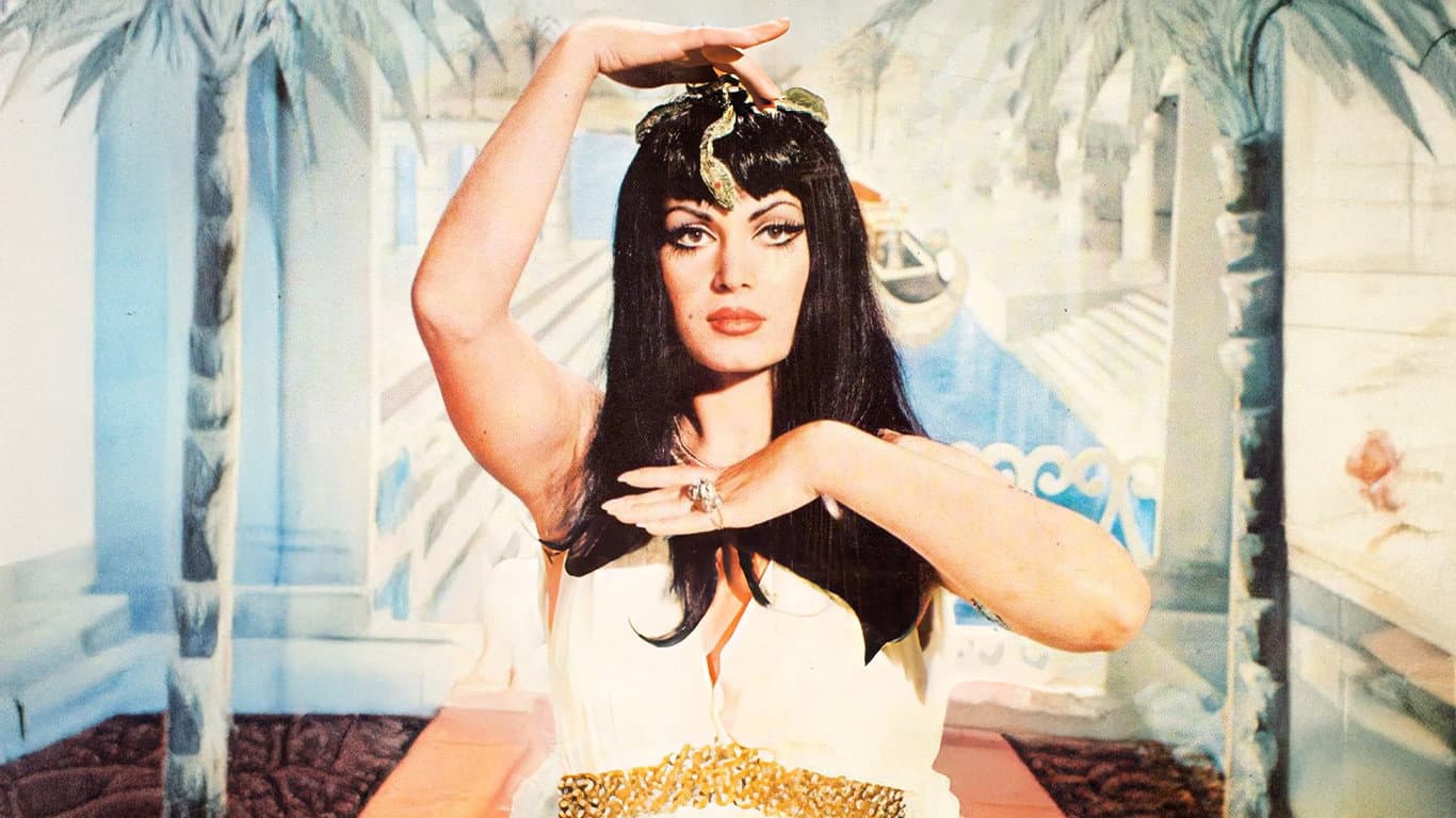 Aşk Mabudesi backdrop