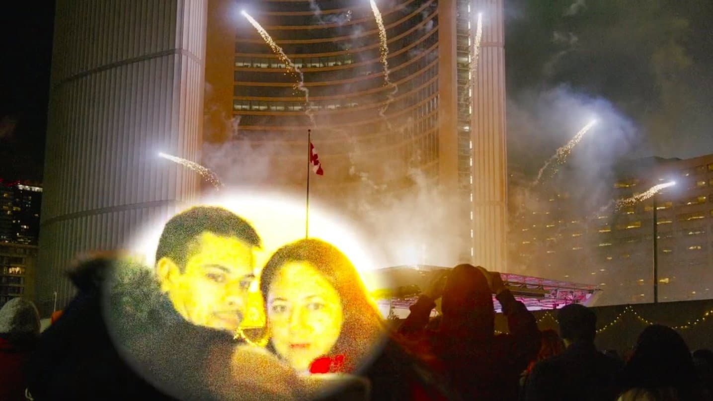 Between the hotel and city hall backdrop