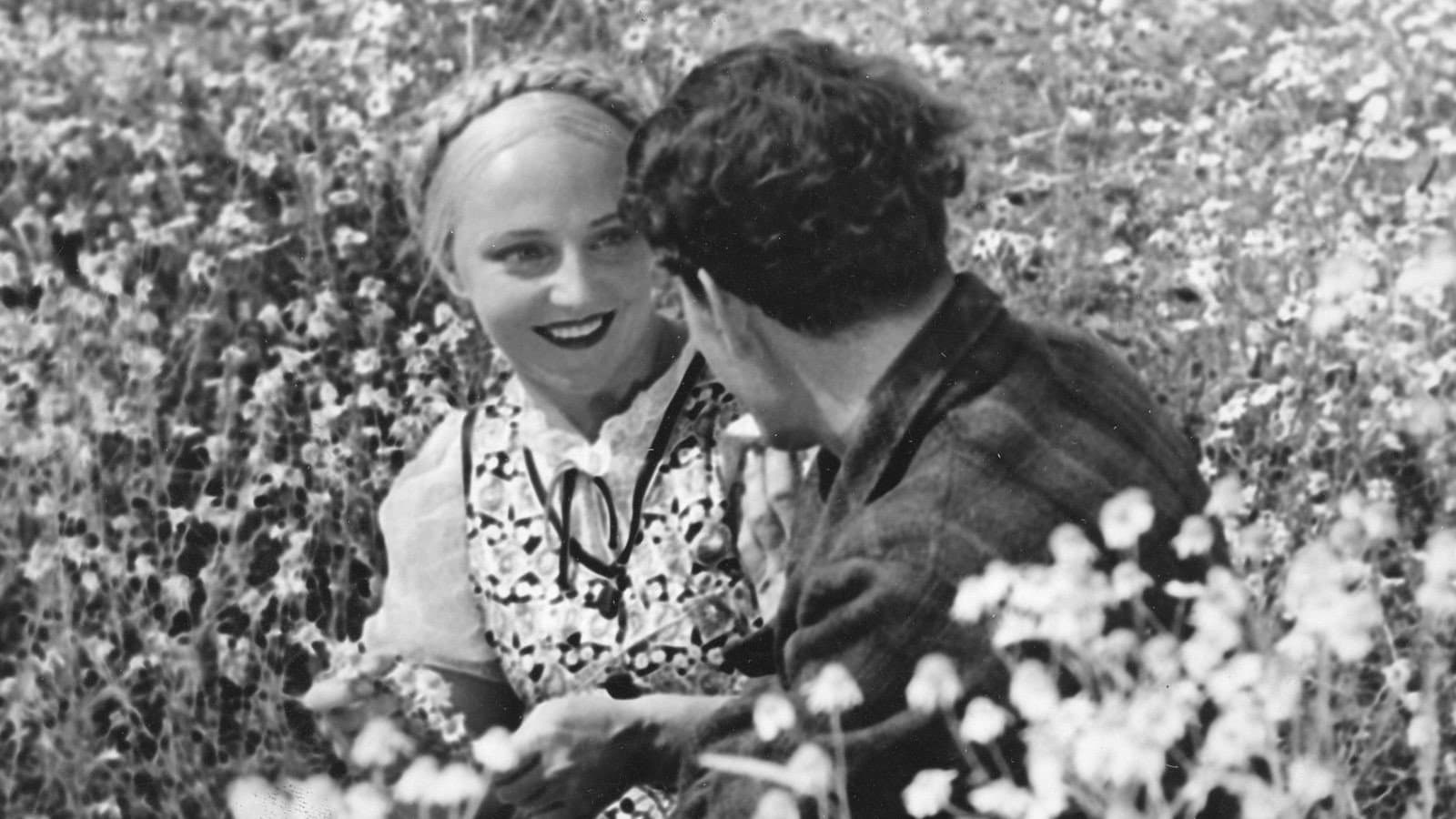 The Song of the Scarlet Flower backdrop