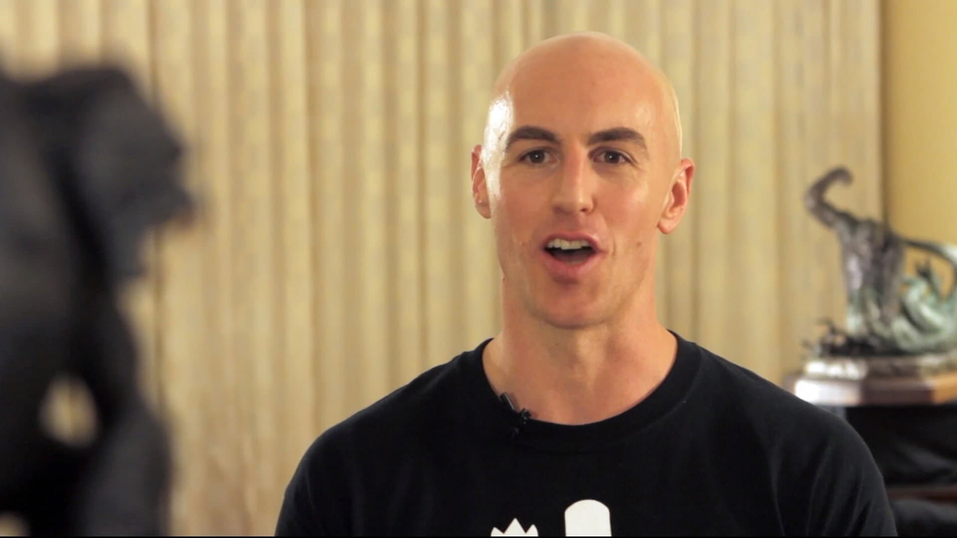 Long Live the King backdrop