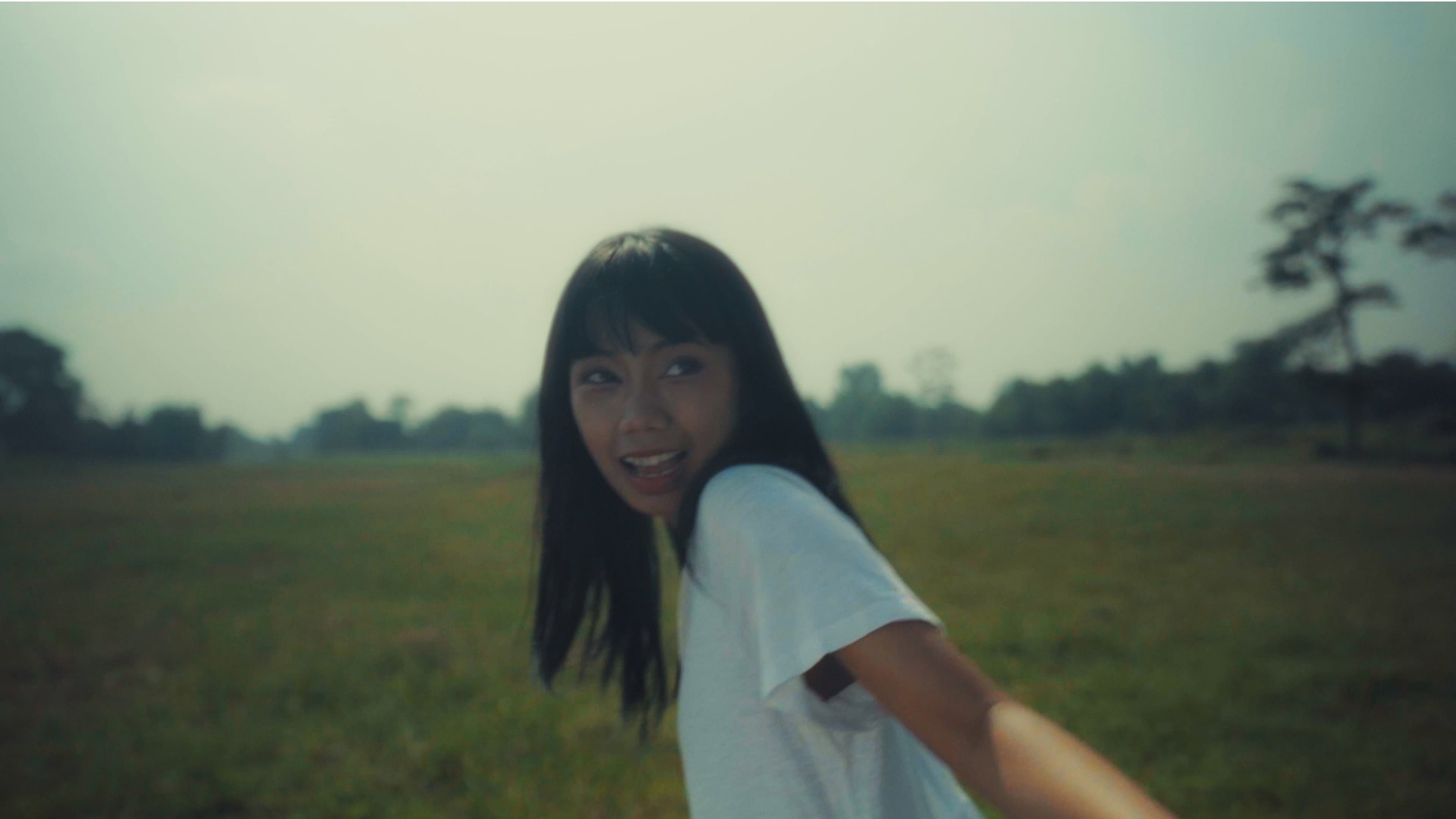 Berharap Dikenal Di Duniamu Yang Ramai backdrop